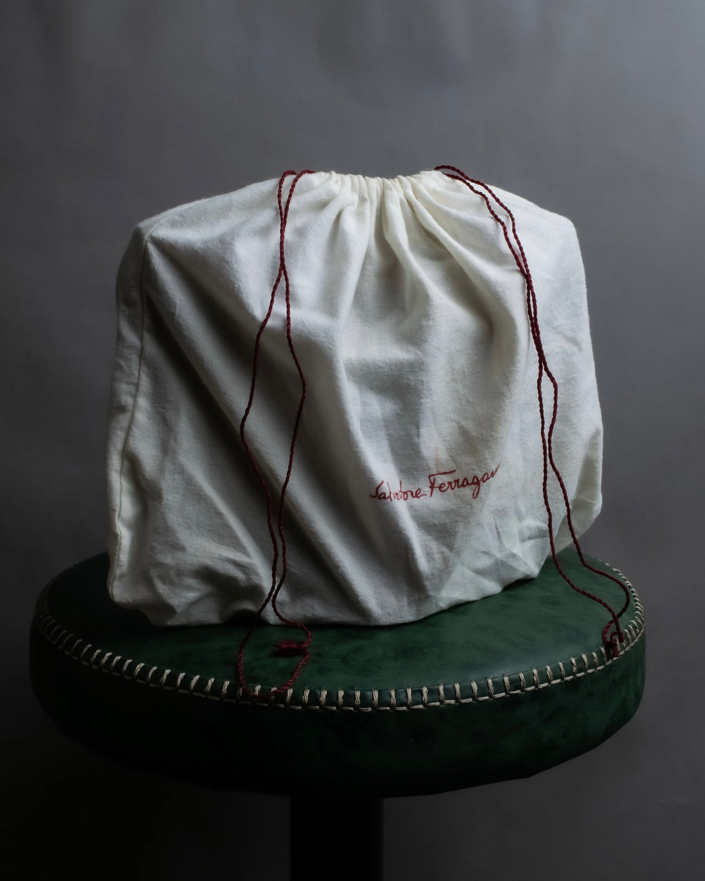 "Salvatore Ferragamo" Gold metal parts brown leather shoulder bag