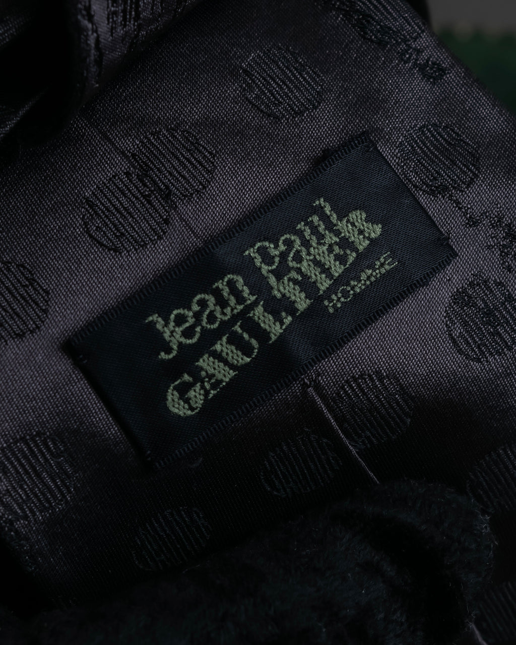 "JEAN PAUL GAULTIER HOMME" Geometric polka dot silk tie