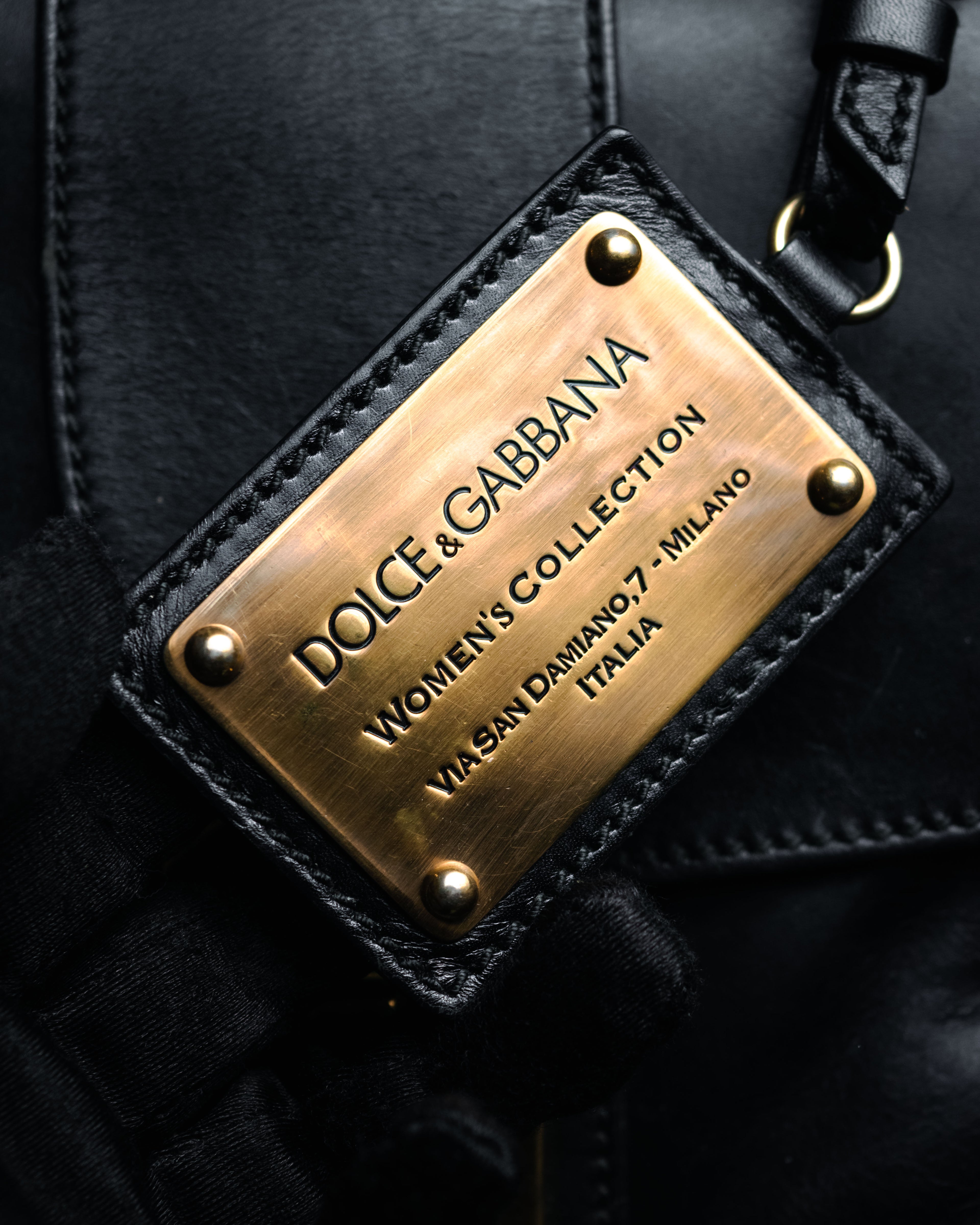 –SPECIAL– “DOLCE & GABBANA” 00’s-10’s Miss orient padlock leather satchel