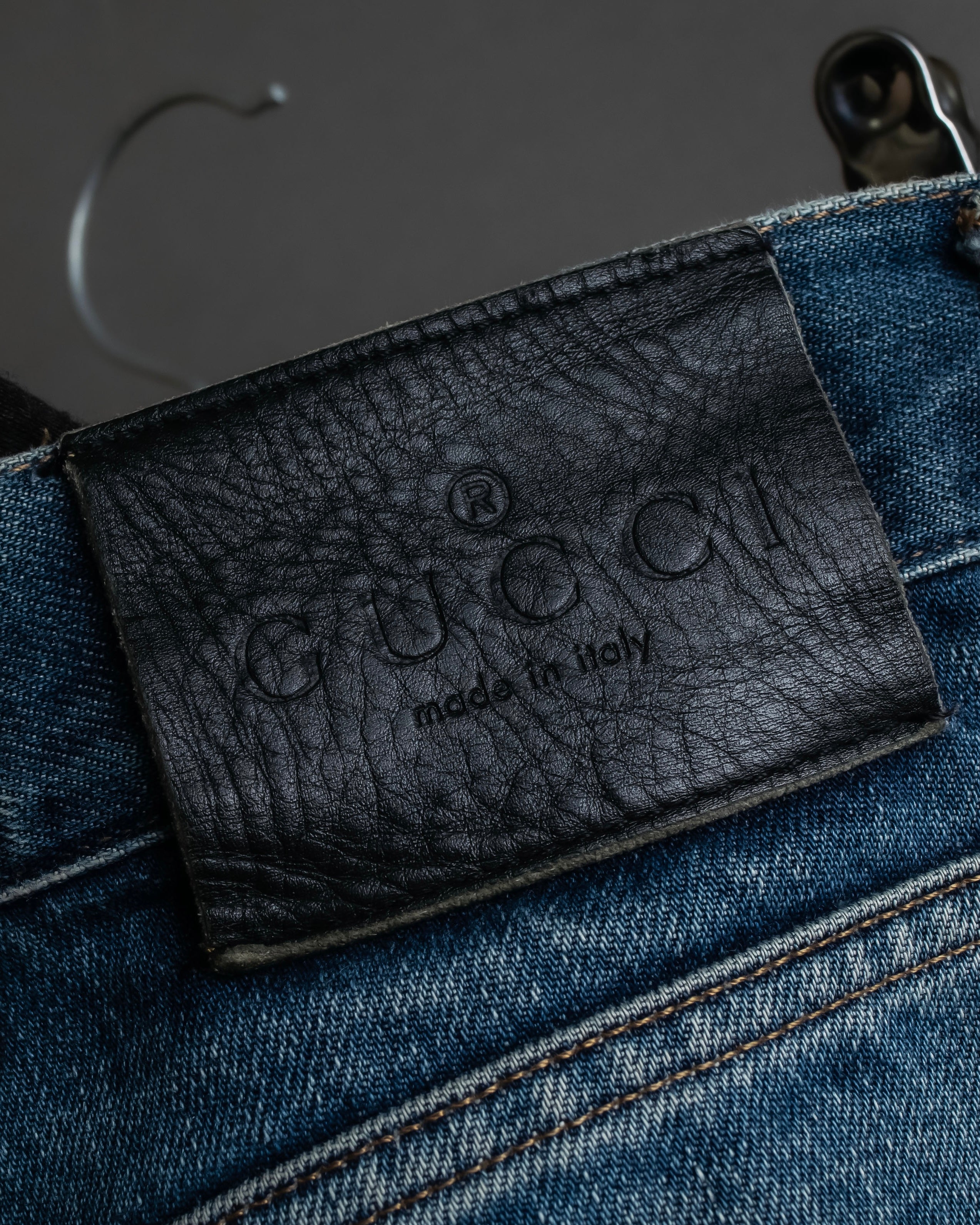 "GUCCI" Gradient fade design tapered denim