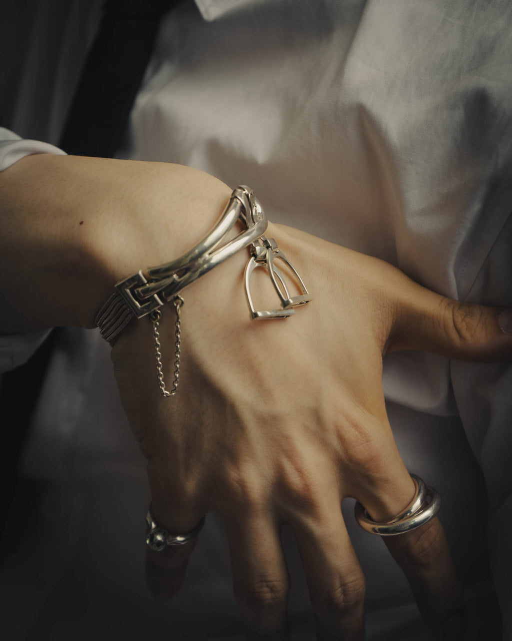 -SPECIAL- “HERMÈS” 70’s-90’s Étrier multi chain bracelet