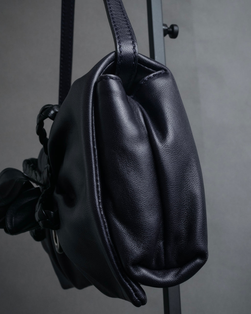 -SPECIAL- “Salvatore Ferragamo” 2010’s Floral leather draped shoulder bag