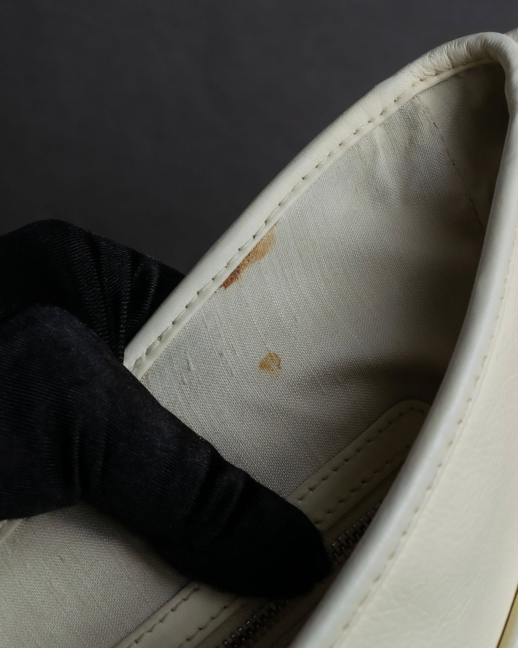 "Christian Dior" Metal ring leather combination design bag