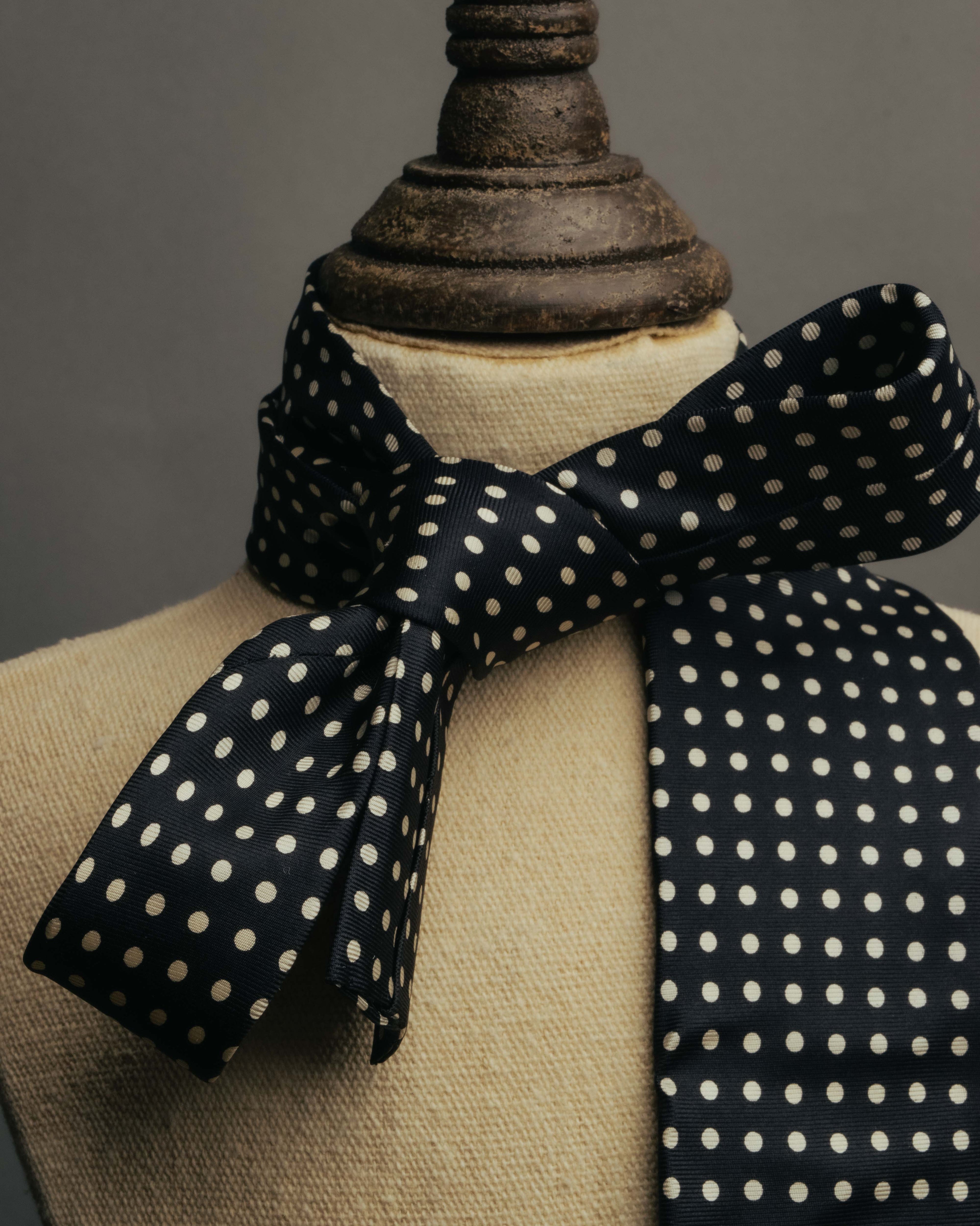 "Jean Paul Gaultier Paris" 90's-00's Graphic dotted silk neck scarf