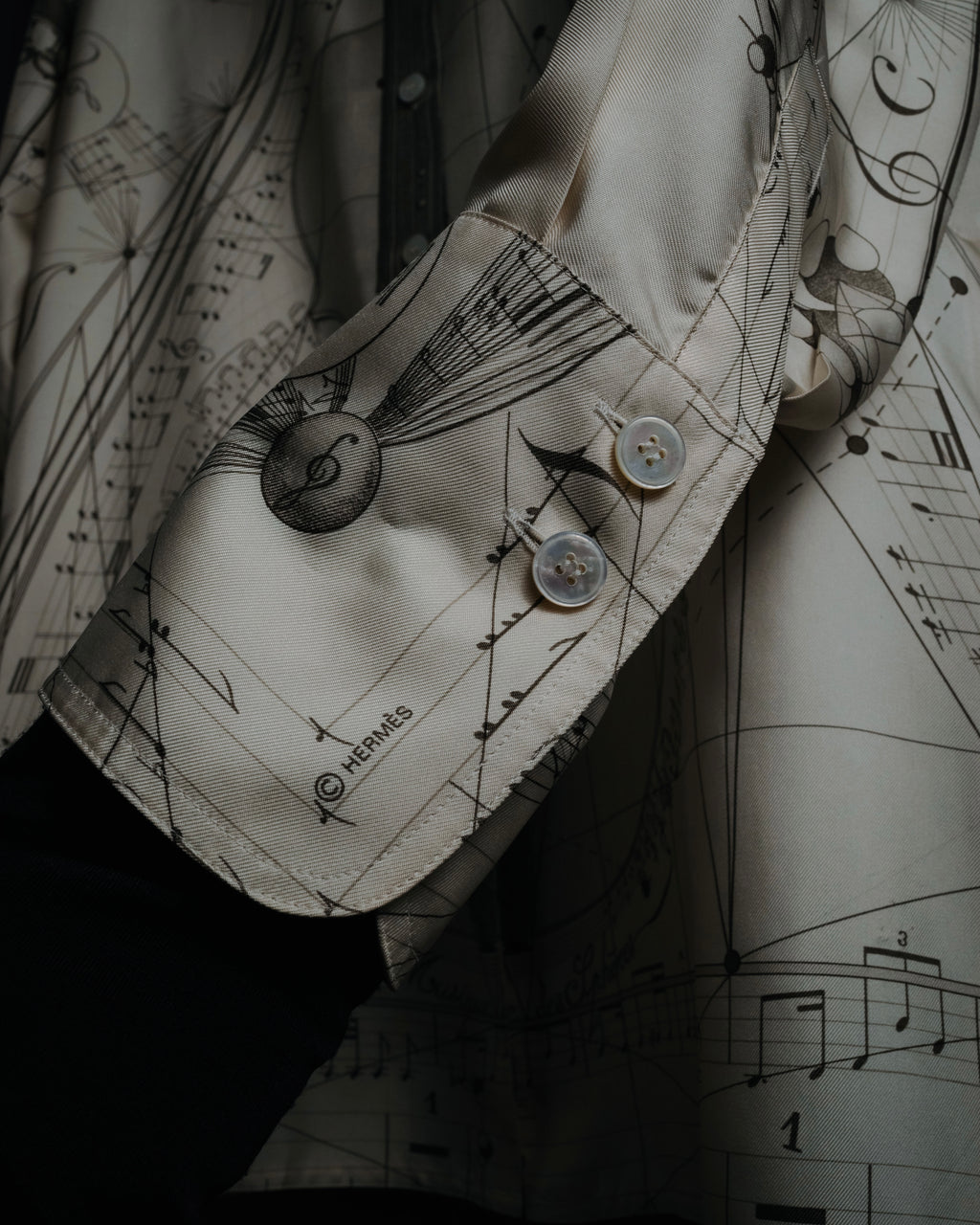 –SPECIAL– "HERMES" 90’s La musique des sphères silk twill printed shirt