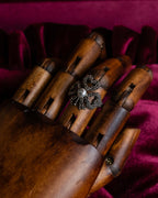 "GUCCI" Ribbon motif pearl top design silver ring