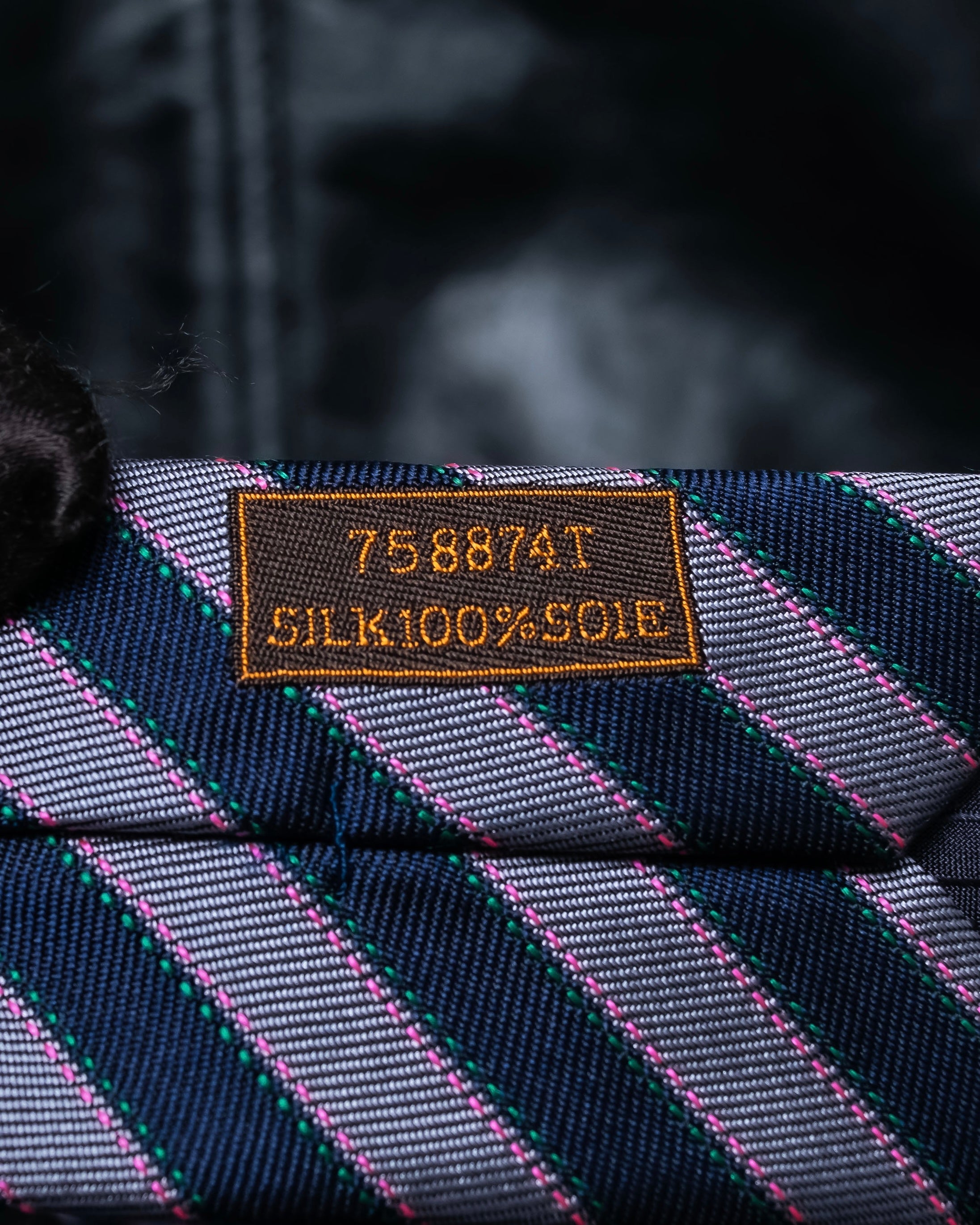 "HERMES" Pink accent regimental tie