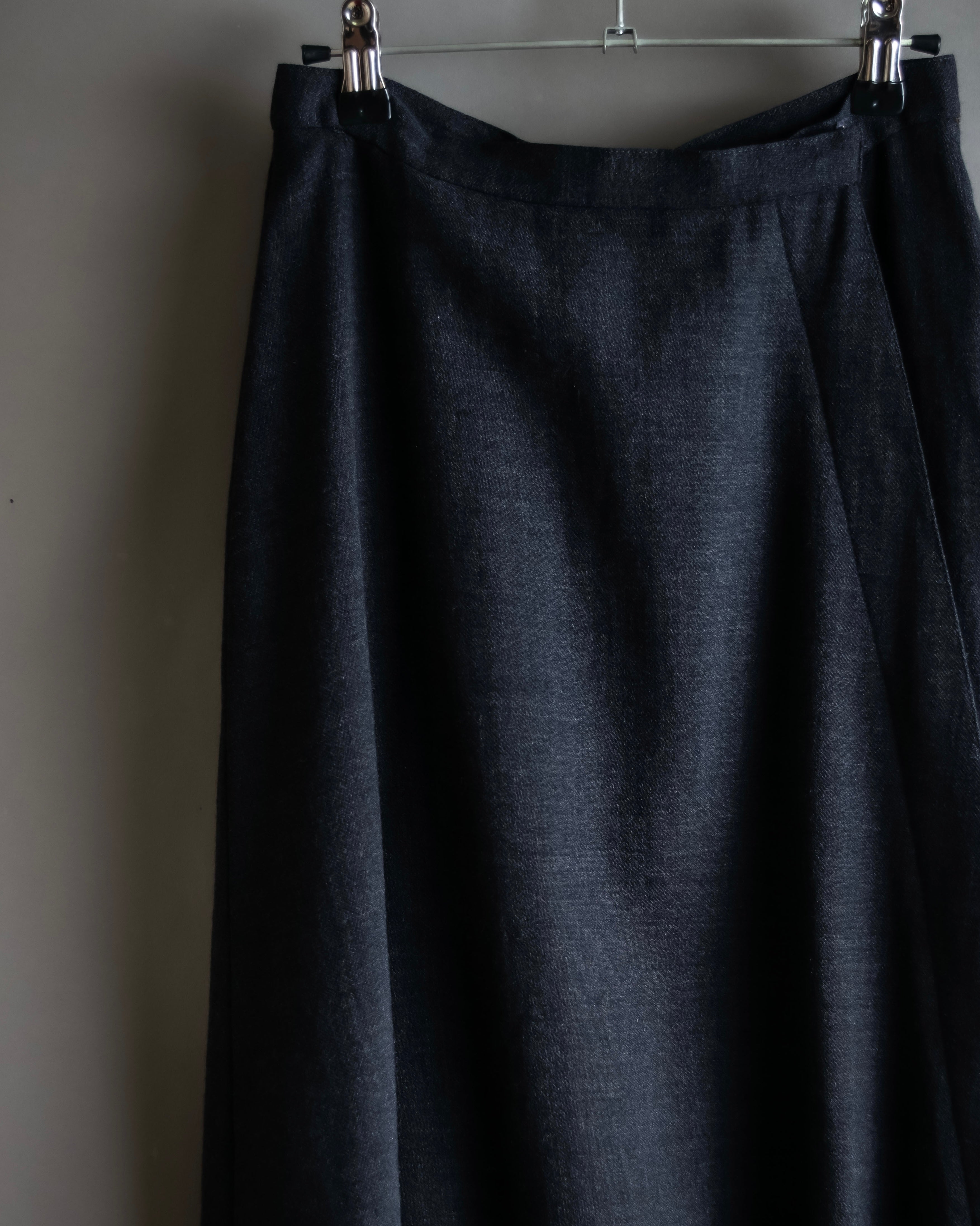 "Christian Dior" Front button design flare wool skirt
