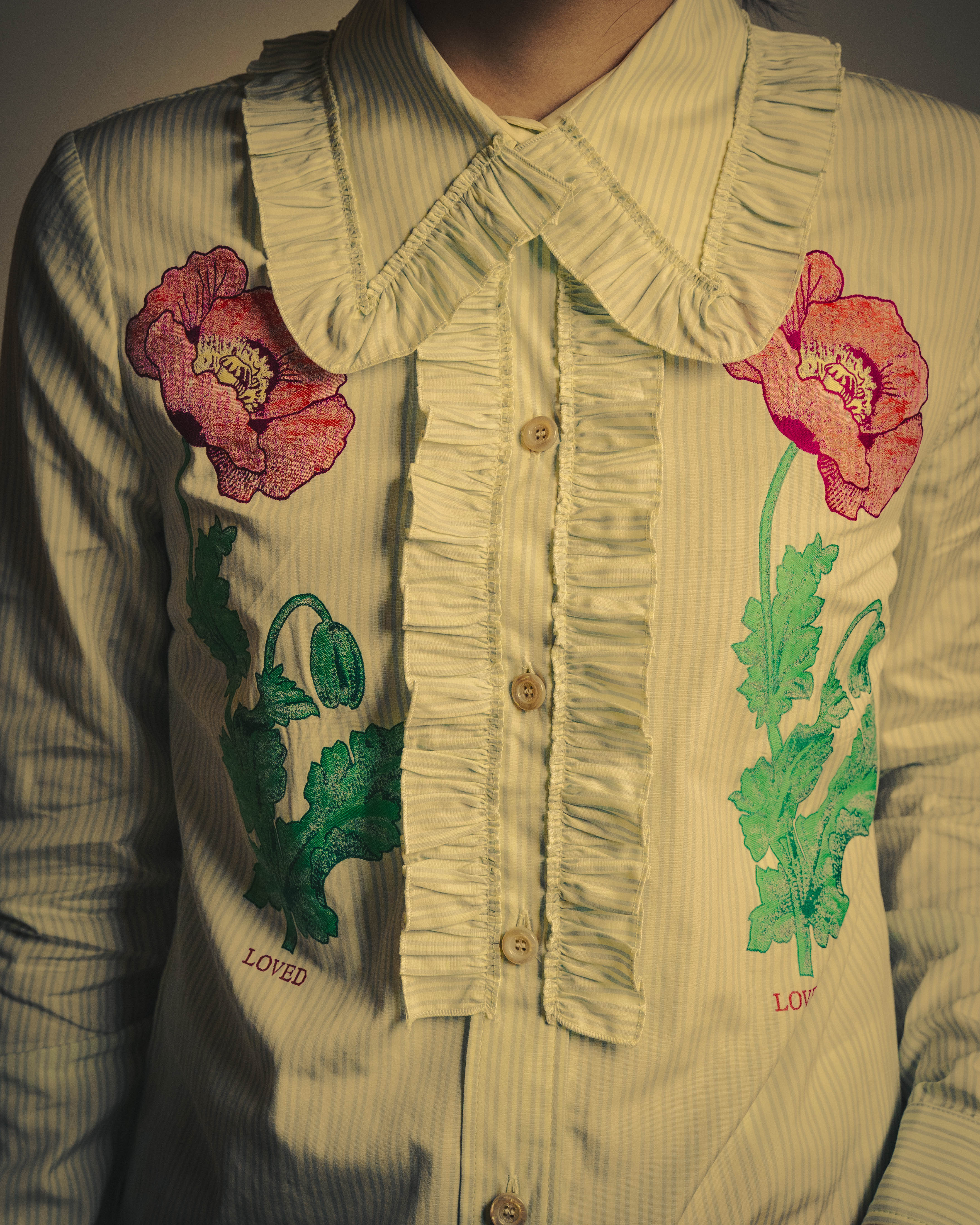 -SPECIAL- “GUCCI” 2017-2019 Floral embroidered ruffled striped shirt