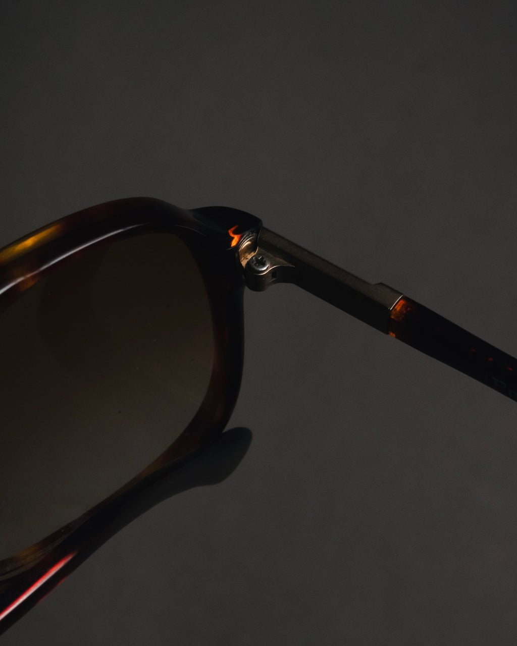 "Polo Ralph Lauren" 85’s-95’s Tortoiseshell aviator logo temples sunglasses