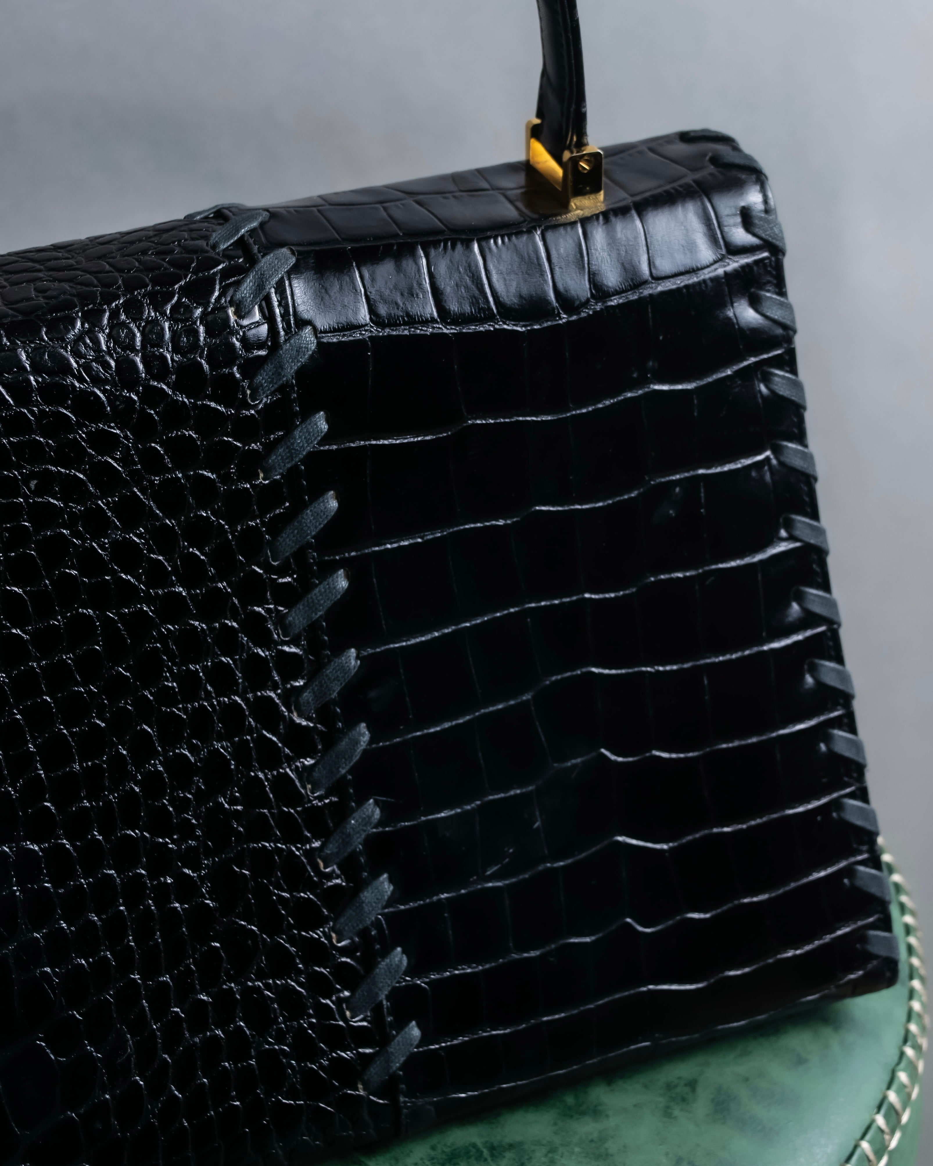 "YVES SAINT LAURENT" Braided stitch design crocodile embossed leather one-handle bag