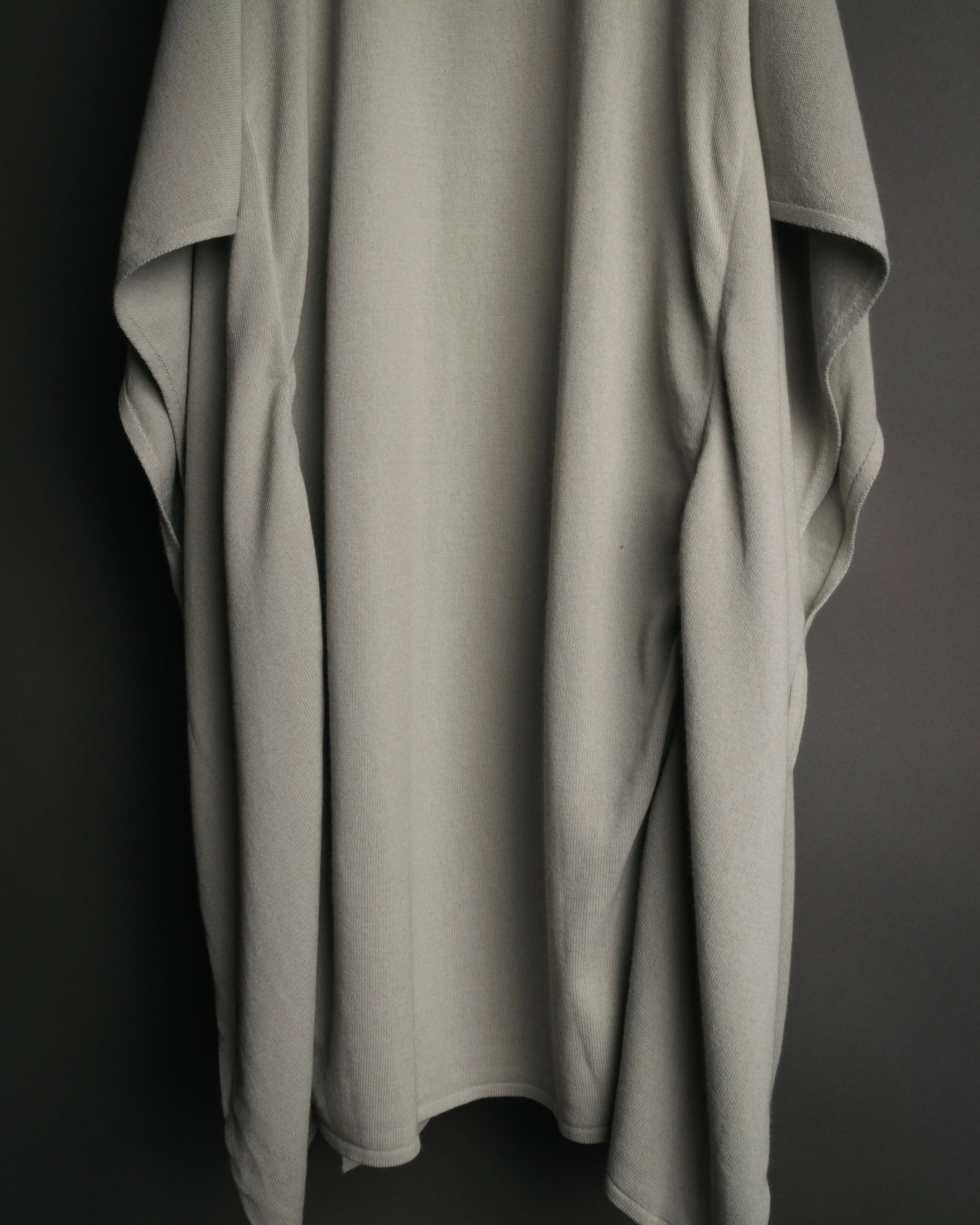 “Maison Margiela” 2015SS deconstructed cape knit top