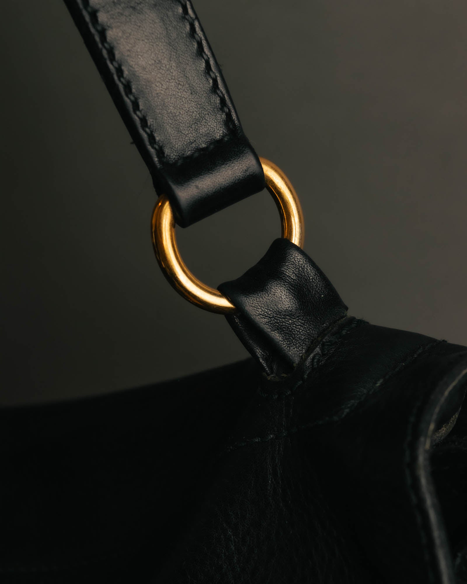 -SPECIAL- “YVES SAINT LAURENT rive gauche”
2008-2012 Muse two leather shoulder bag