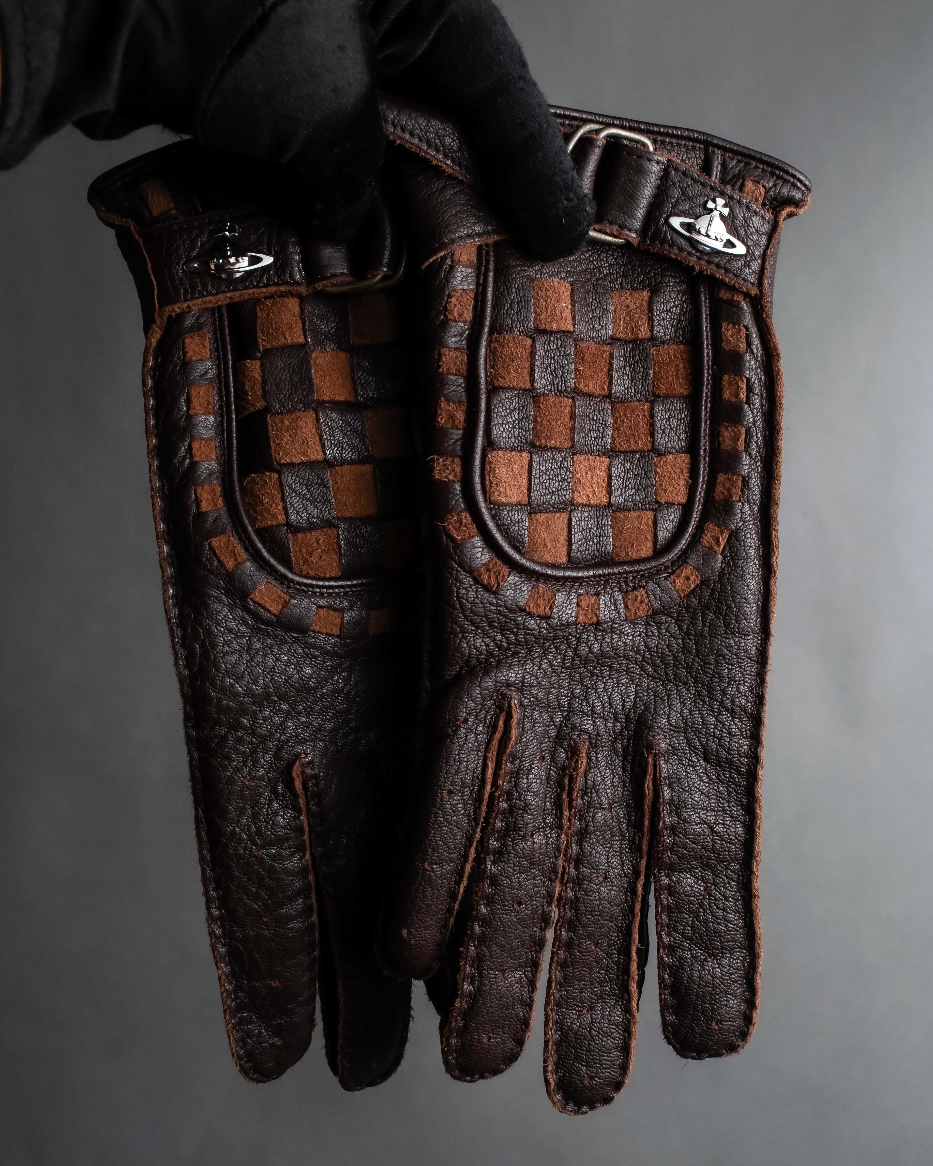 "Vivienne Westwood" Orb design checker panel pattern leather gloves