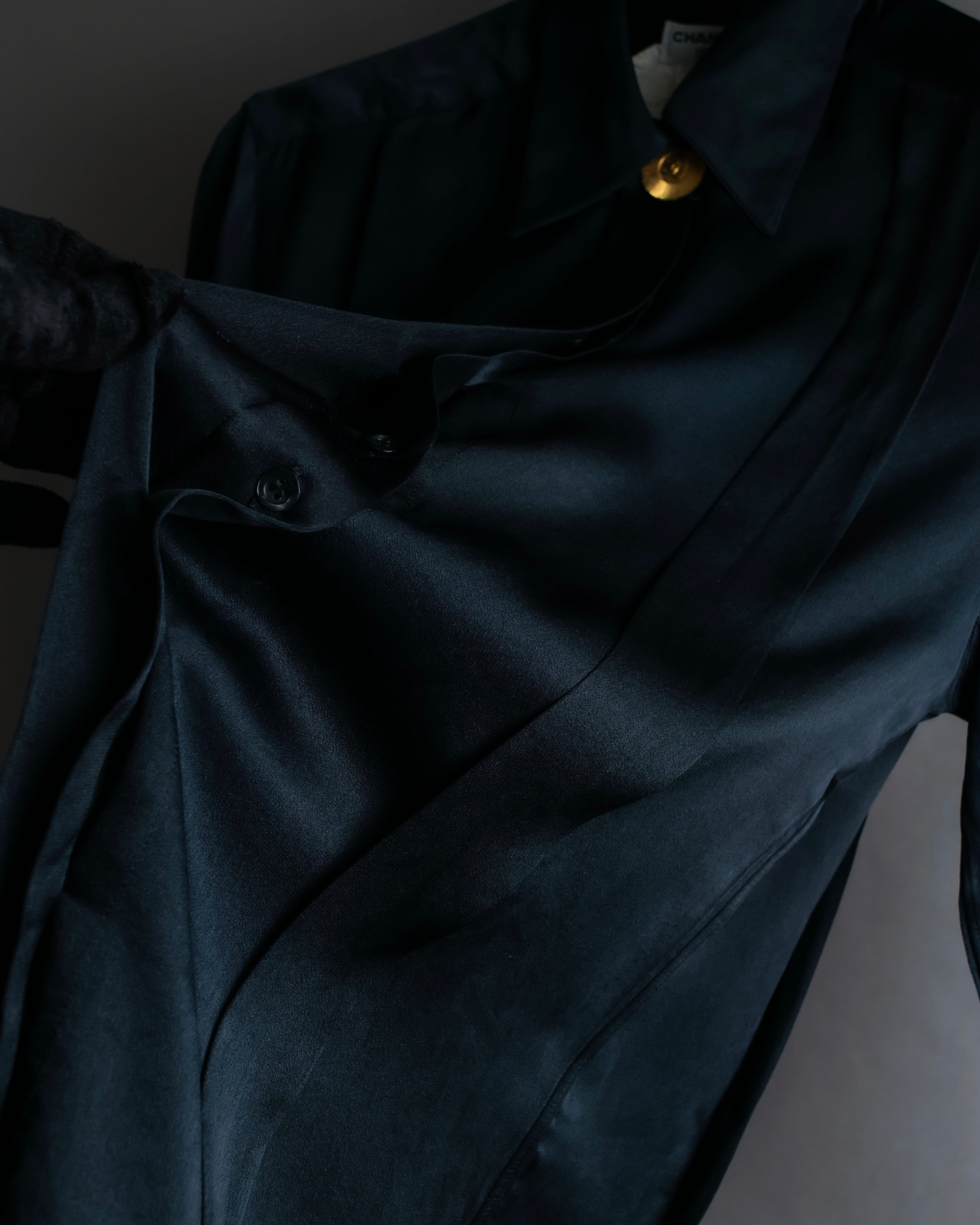 "CHANEL" Coco mark button design black glossy shirt