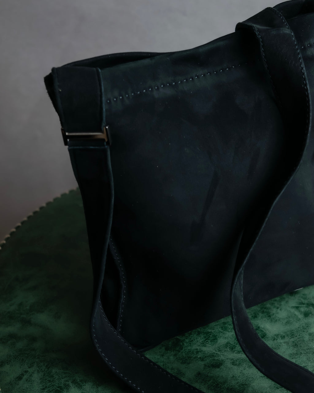 "HERMES" Tout en Douceur black suede panel line shoulder bag