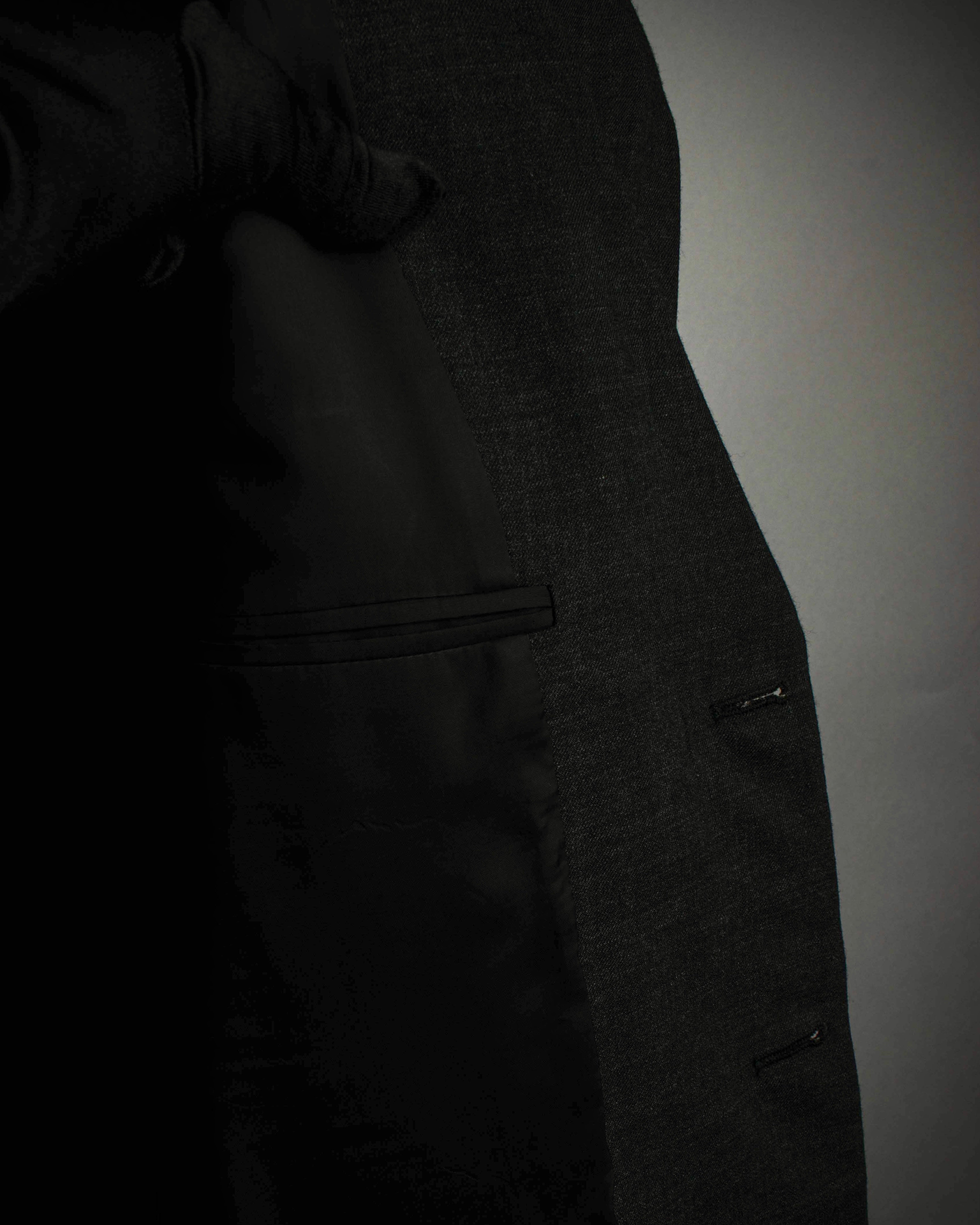 "GIORGIO ARMANI" LE COLLEZIONI line classical tailoring set up