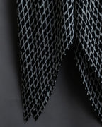 "ISSEY MIYAKE White label"
 Tailcoat design sleeveless dress