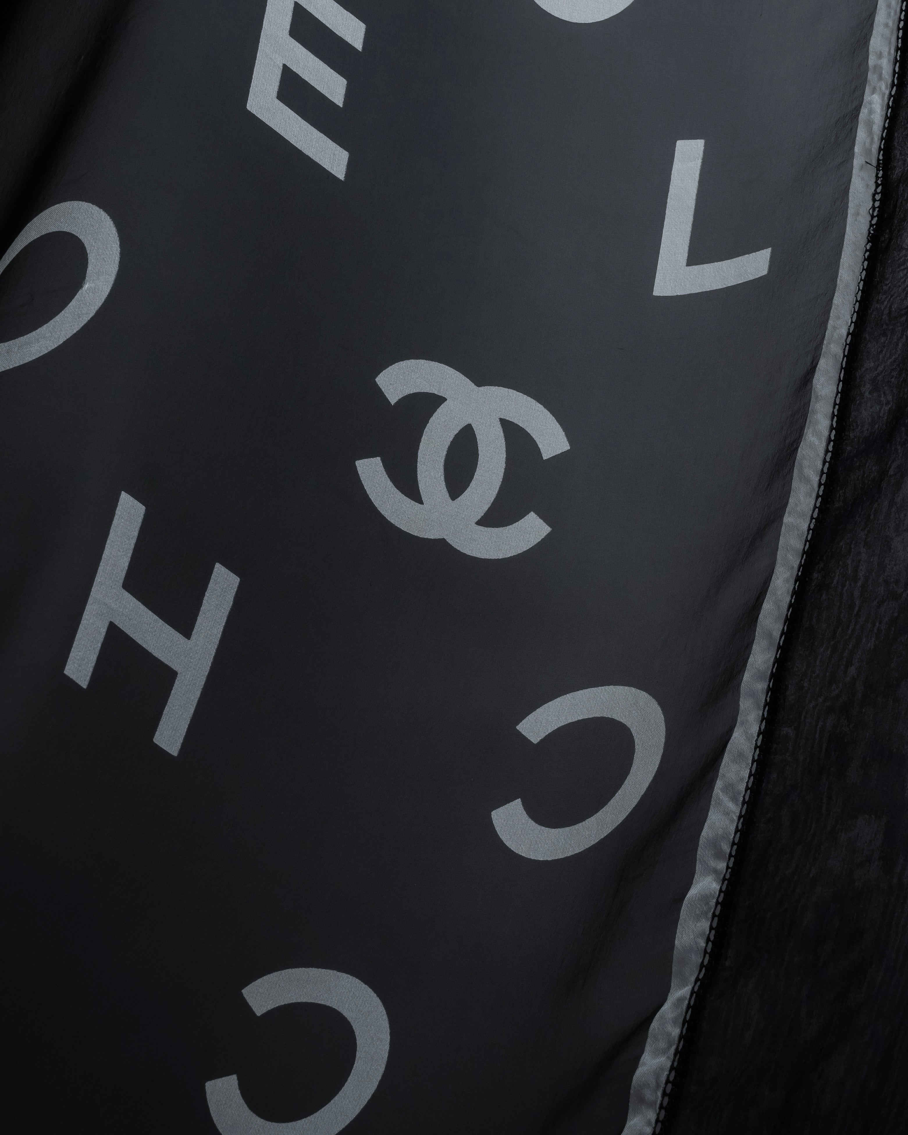 "CHANEL" Typography logo engraved large scarf