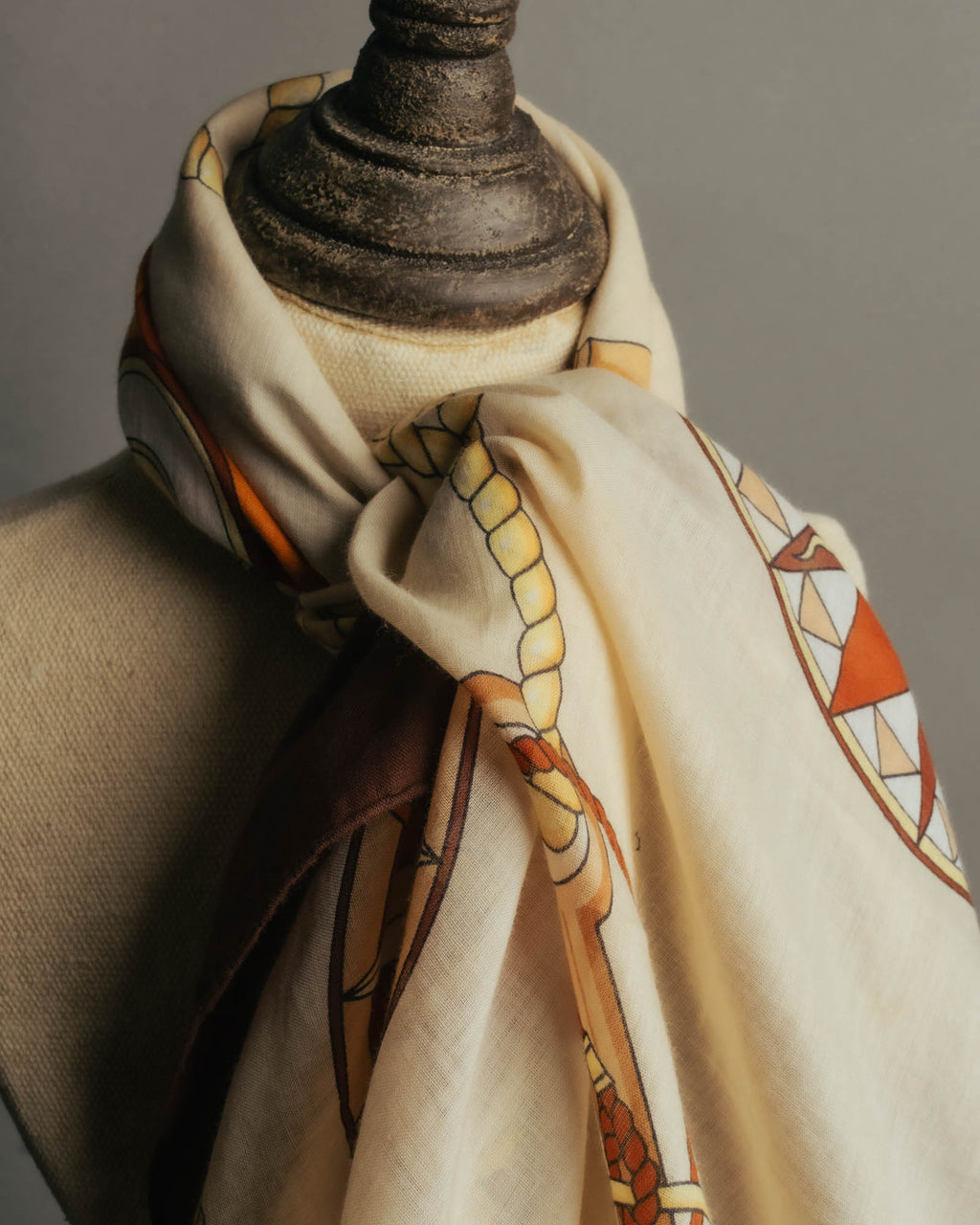 “GUCCI” 70’s-80’s nautical motif sheer scarf