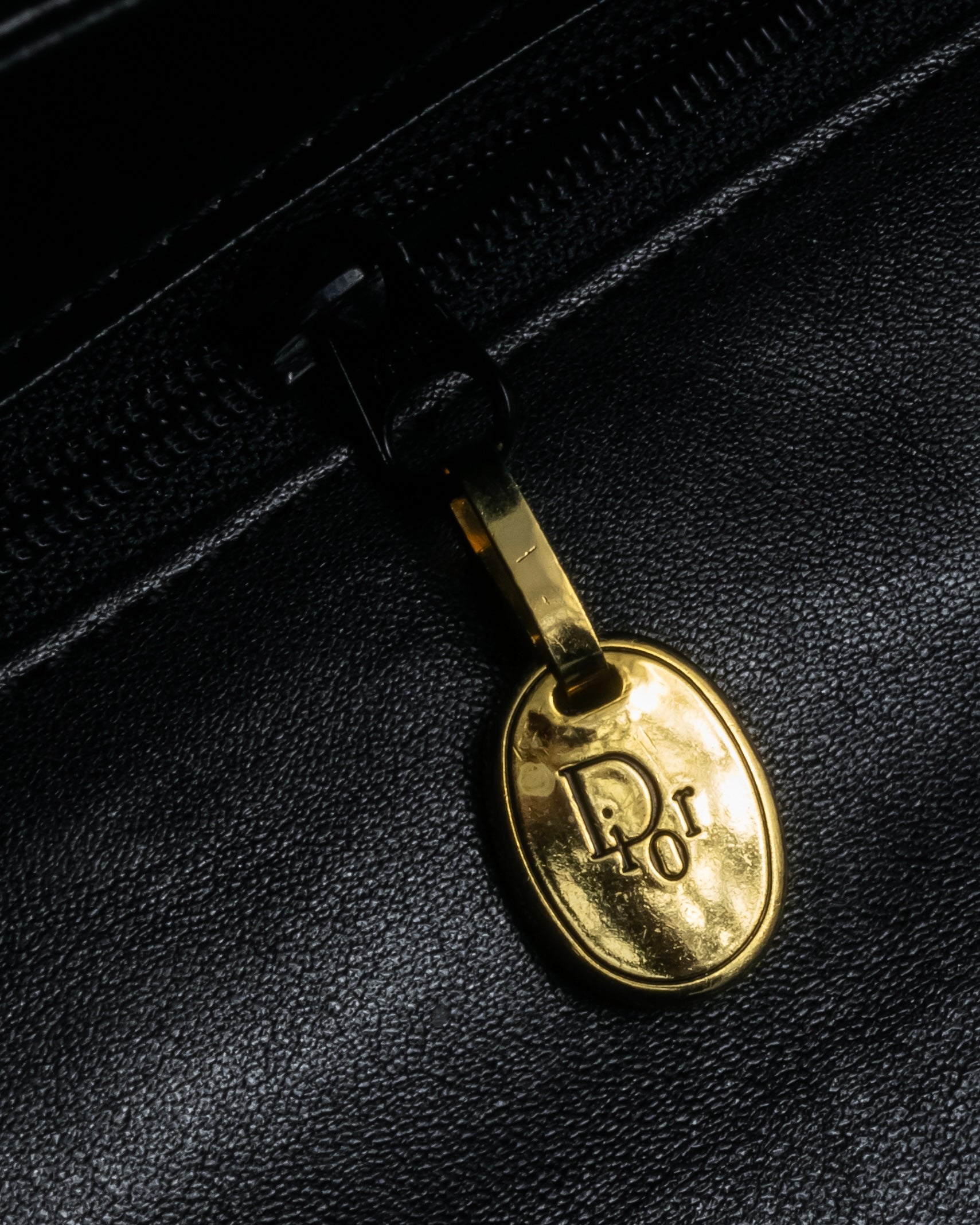 "Christian Dior" 70's-80's Radial drape design gold chain leather shoulder bag