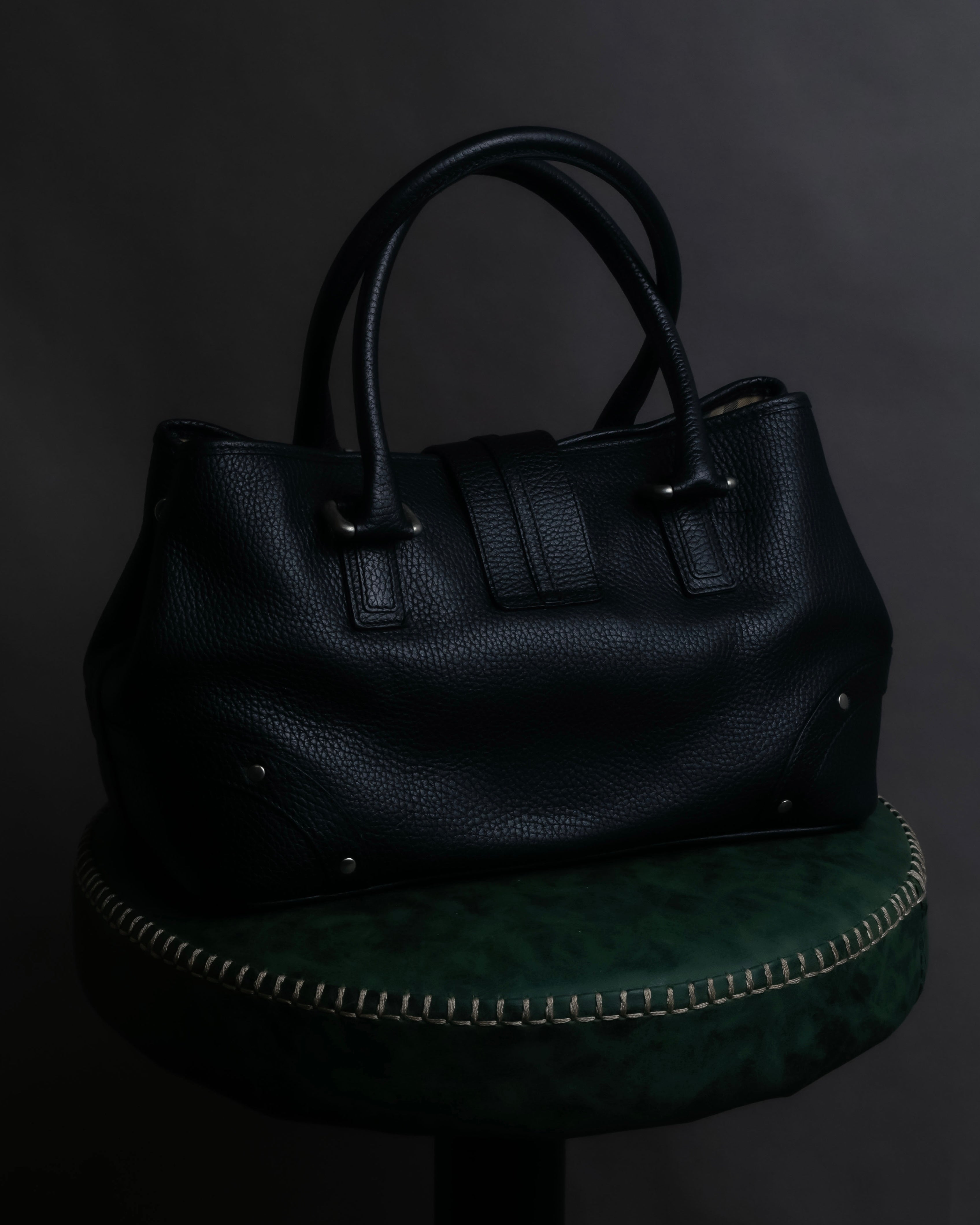 "BURBERRY" Silver stud design grained leather one-handle bag