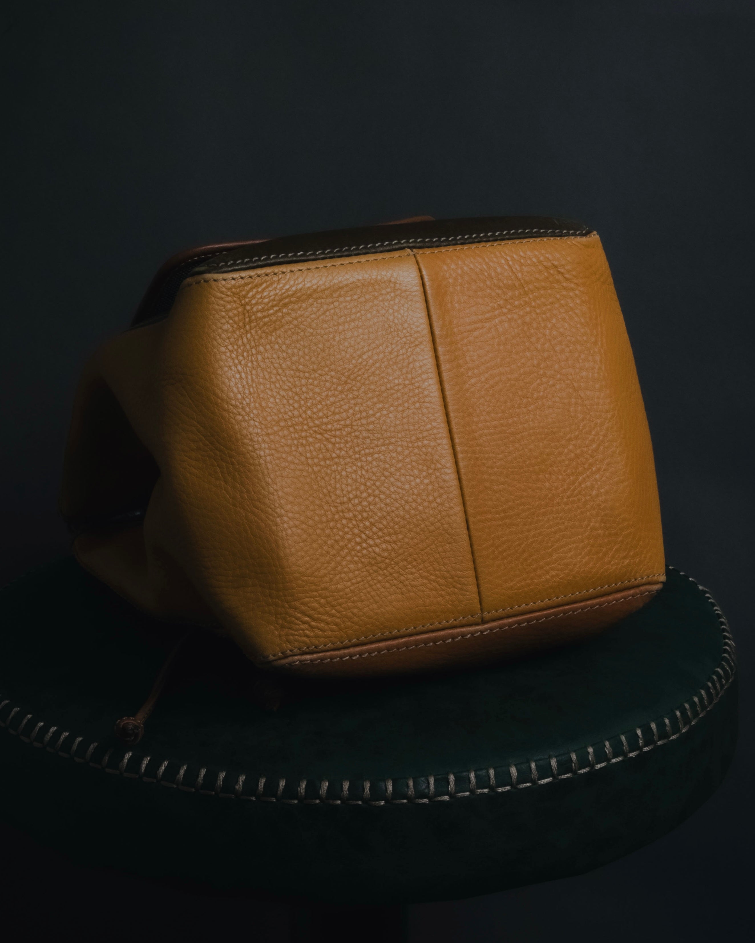 "LOEWE" 90’s drawstring leather bucket bag