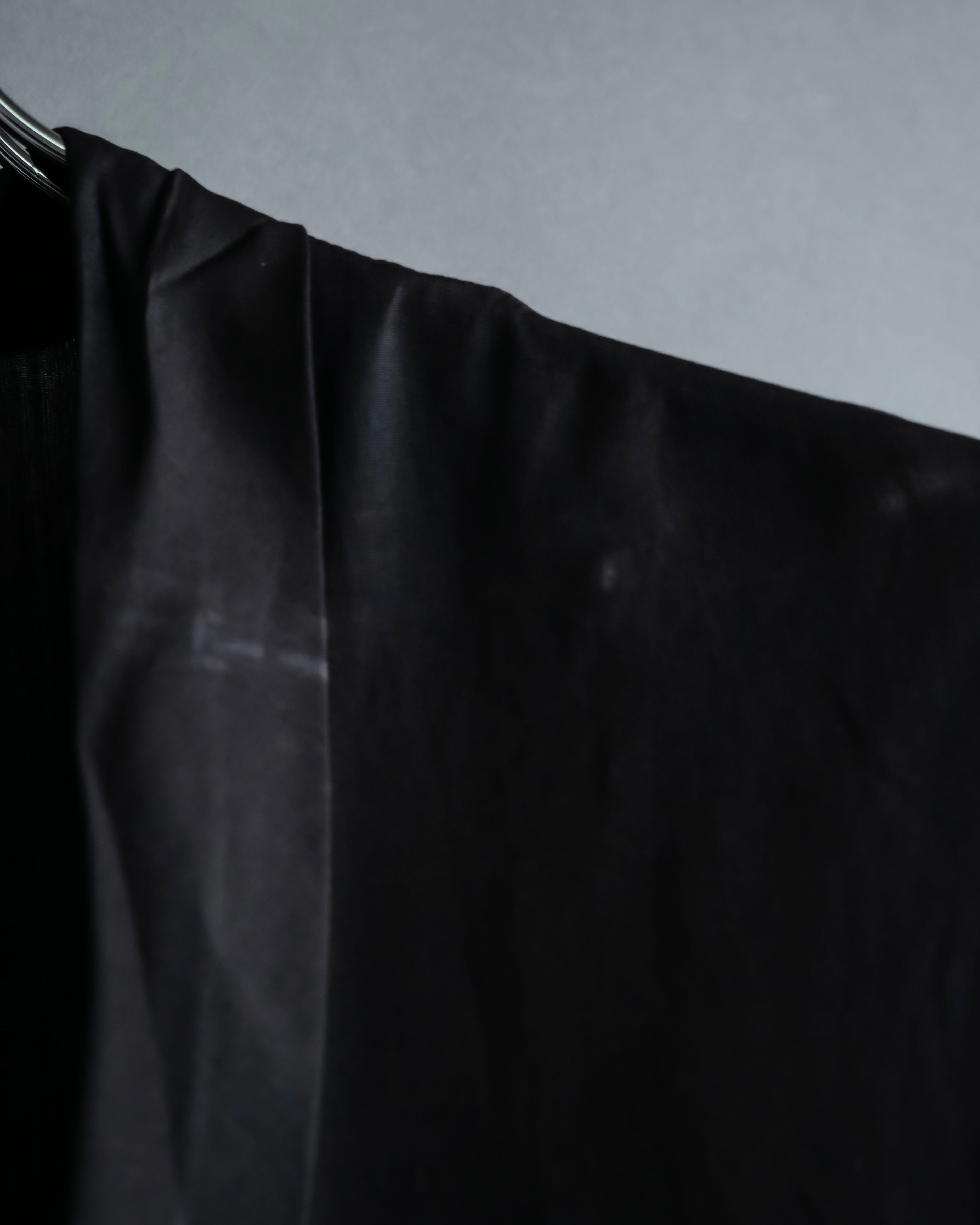 “BOTTEGA VENETA”  V neck designed no sleeve top