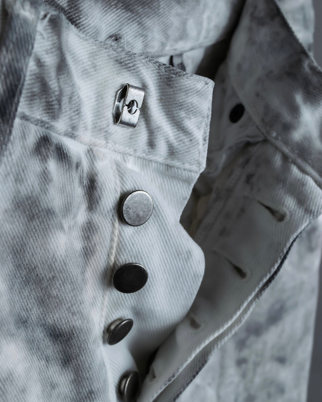 “DIOR HOMME by Hedi Slimane” tie-dye pattern designed denim