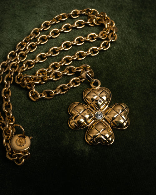 -SPECIAL- “SONIA RYKIEL” 1985-1995 Quilted clover motif necklace