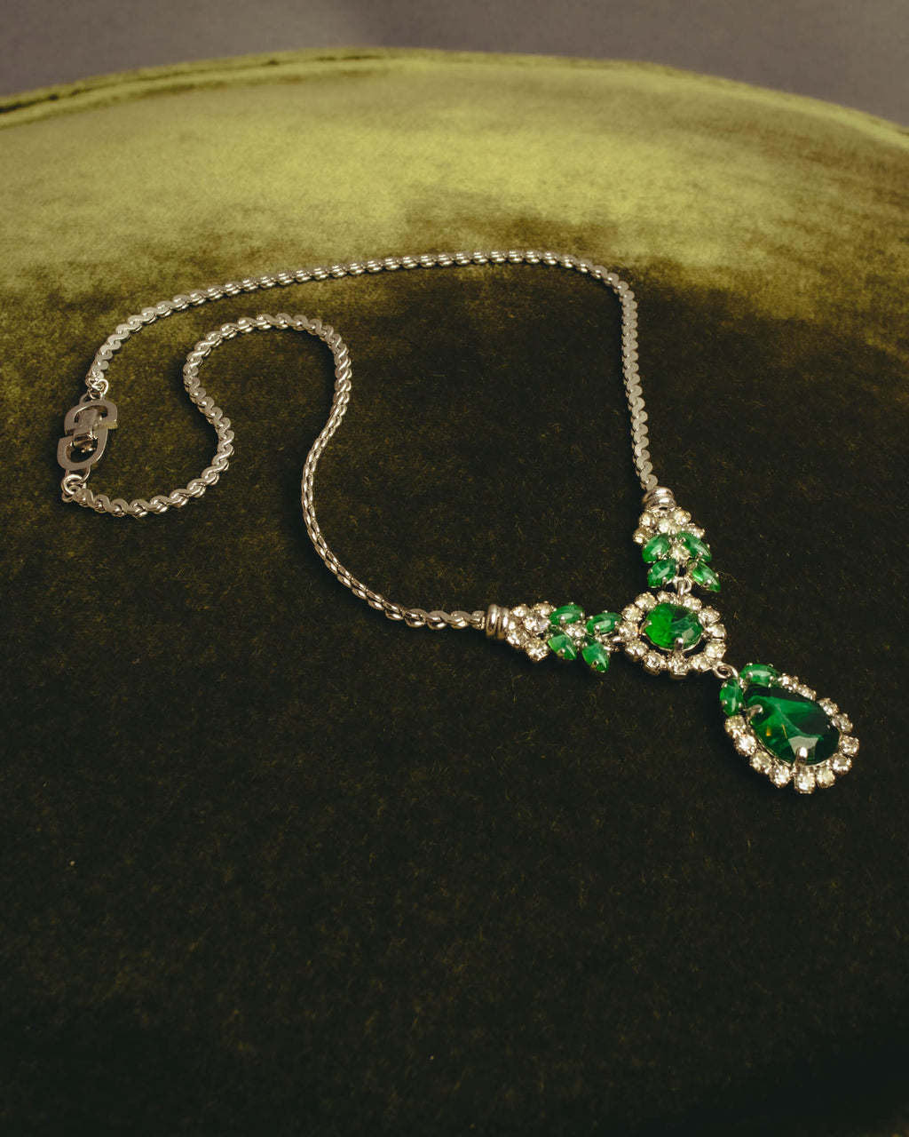 "Christian Dior" 80's-90's Emerald green pendant necklace