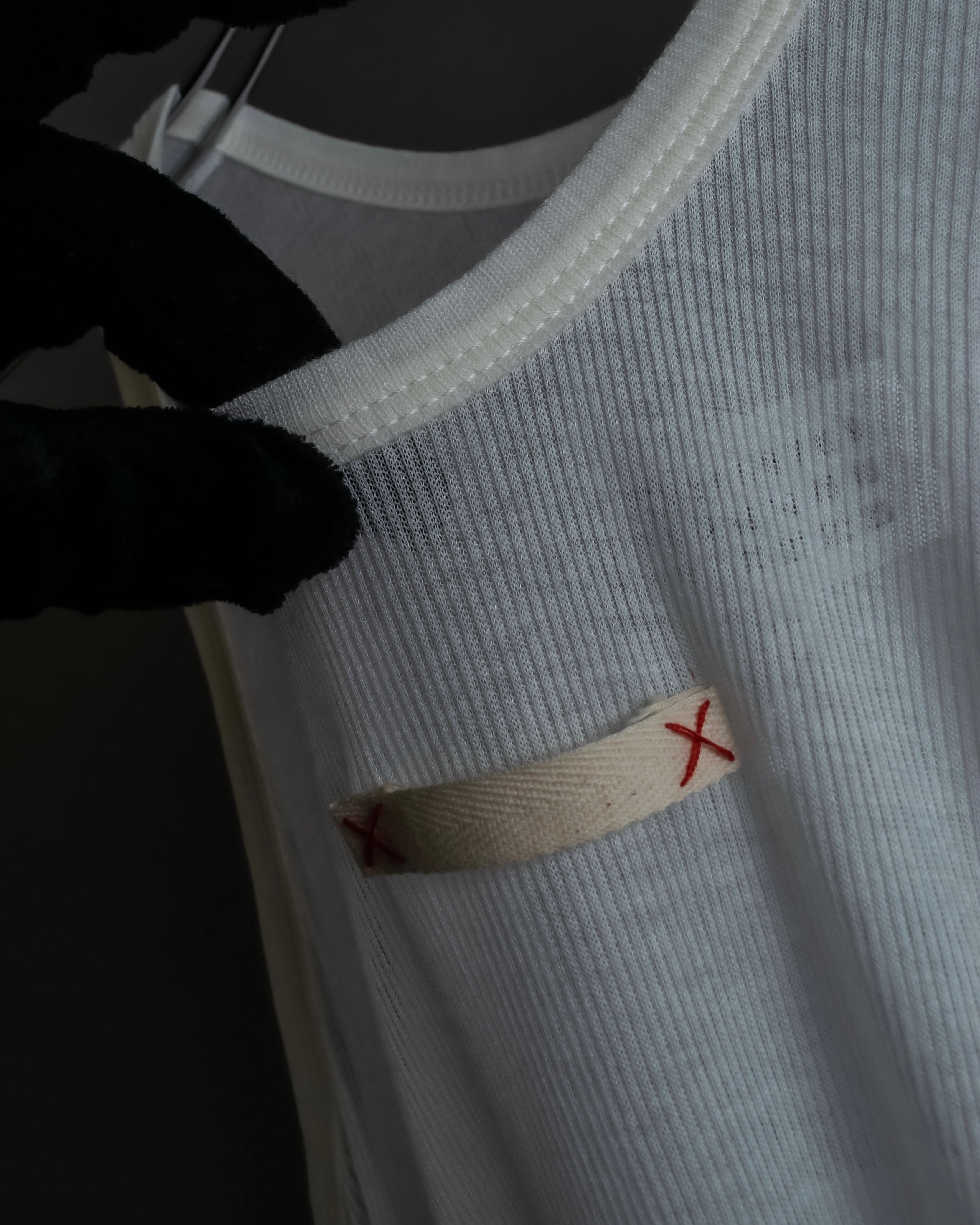 "MAISON MARGIELA" Stitch design net sheer tank top