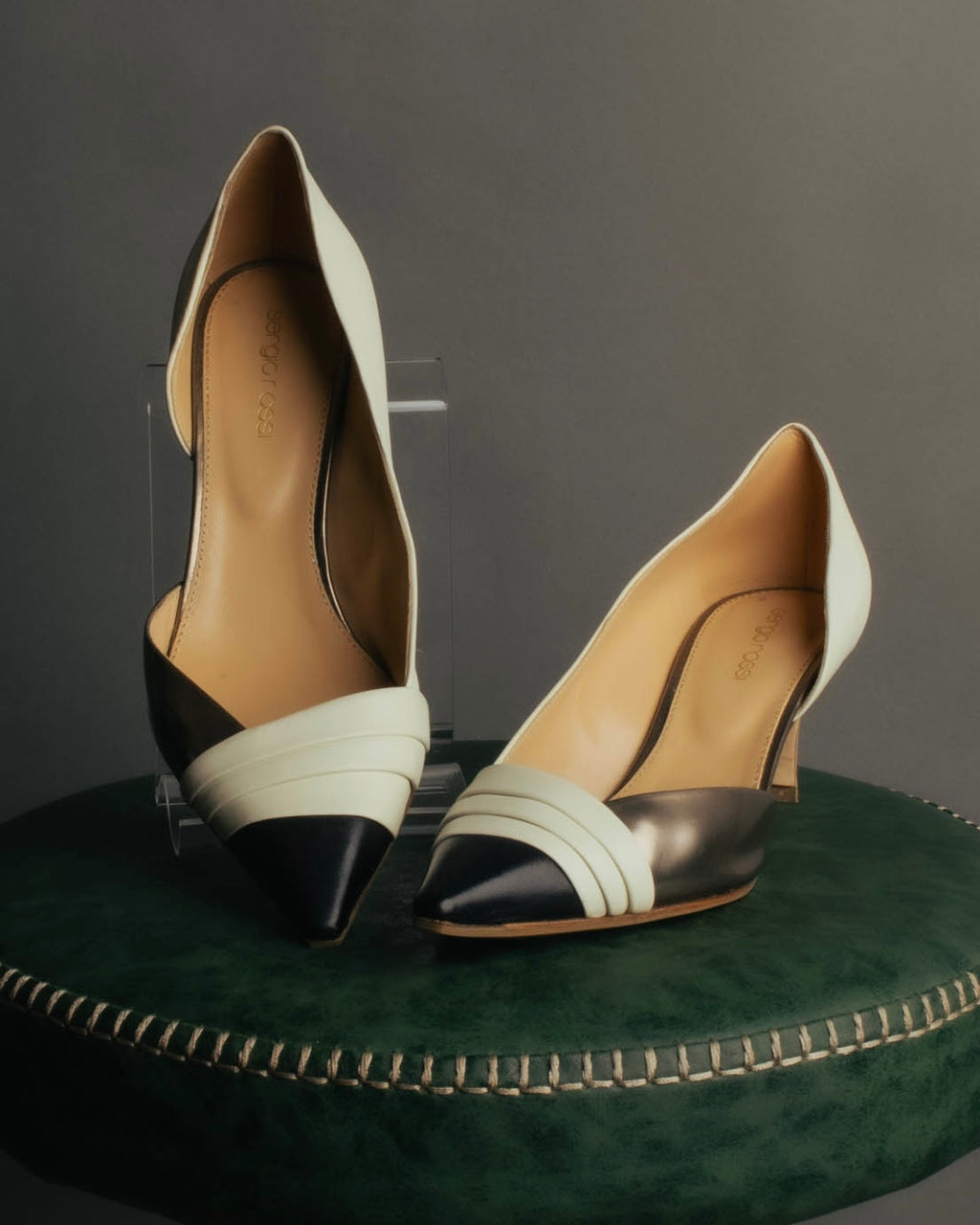 "Sergio Rossi" 90's-10's Elegant colorblock leather pointed-toe pumps