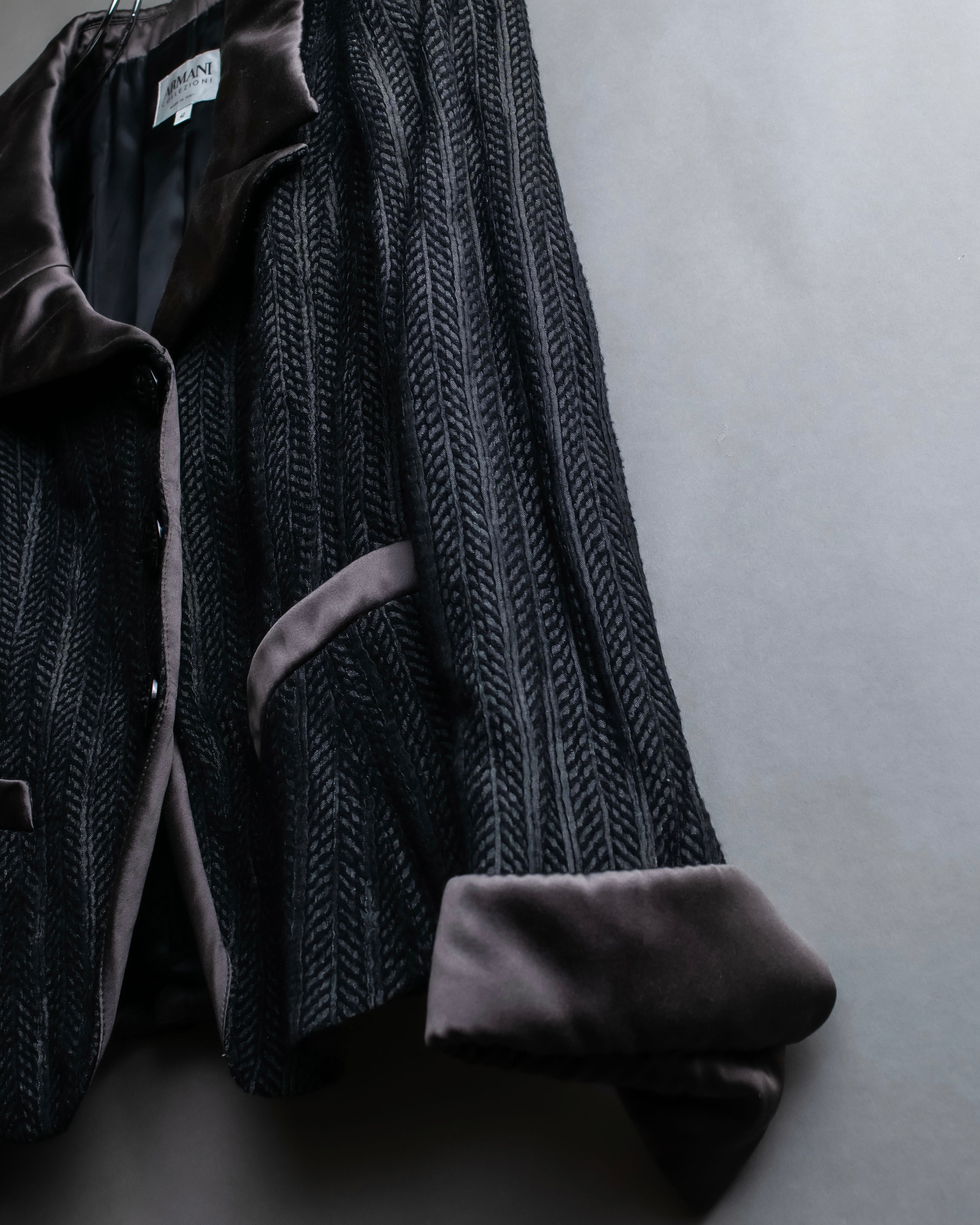 "ARMANI COLLEZIONI" Satin switch design knit tailored jacket