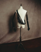 "Alexander McQueen" 10's Edgy leather belt bag