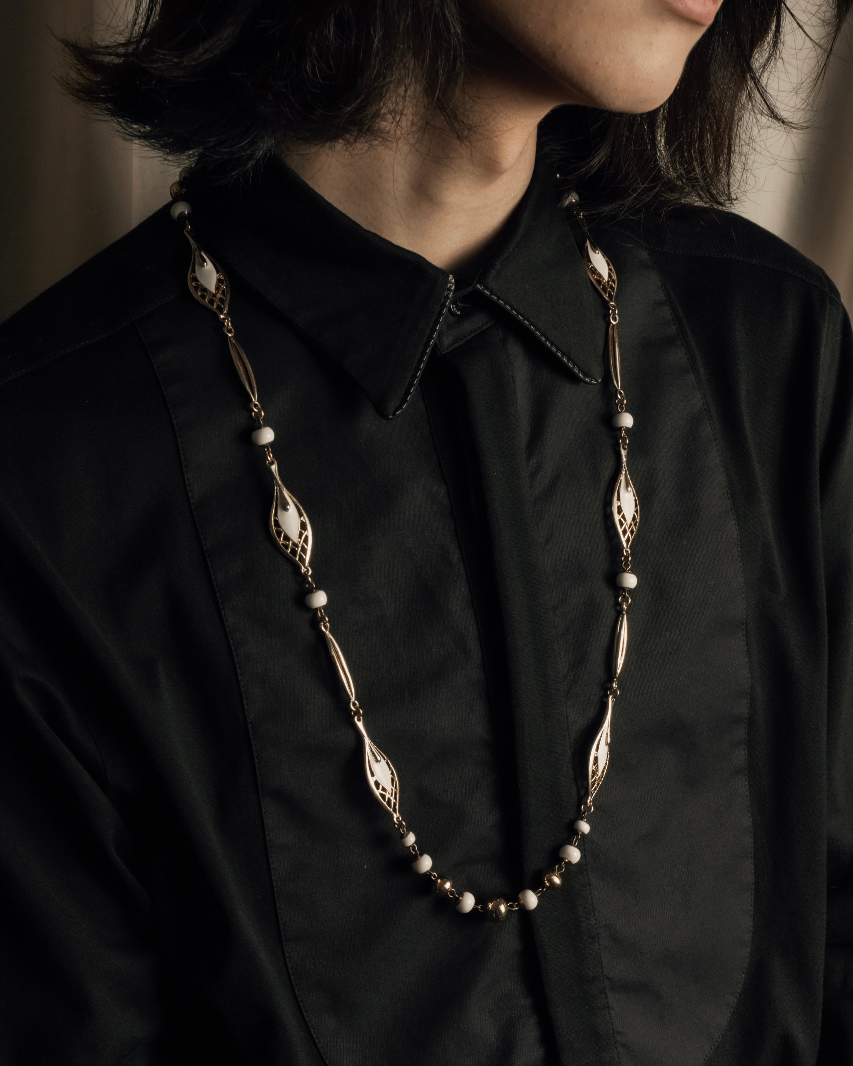 "BALENCIAGA" Leaf motif bijou santoire necklace