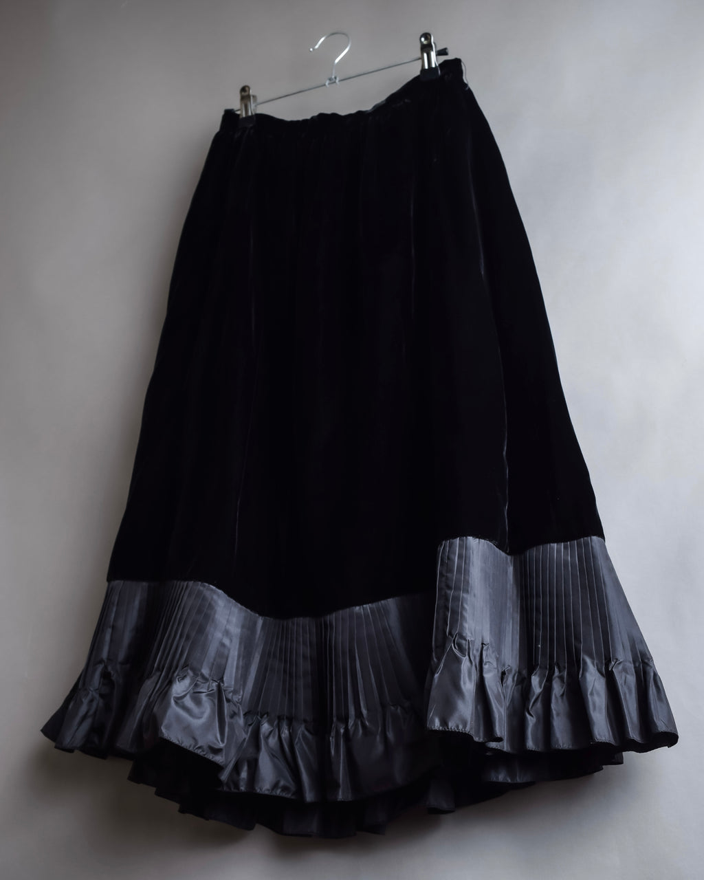 "CELINE" Pleated satin hem velvet flare skirt