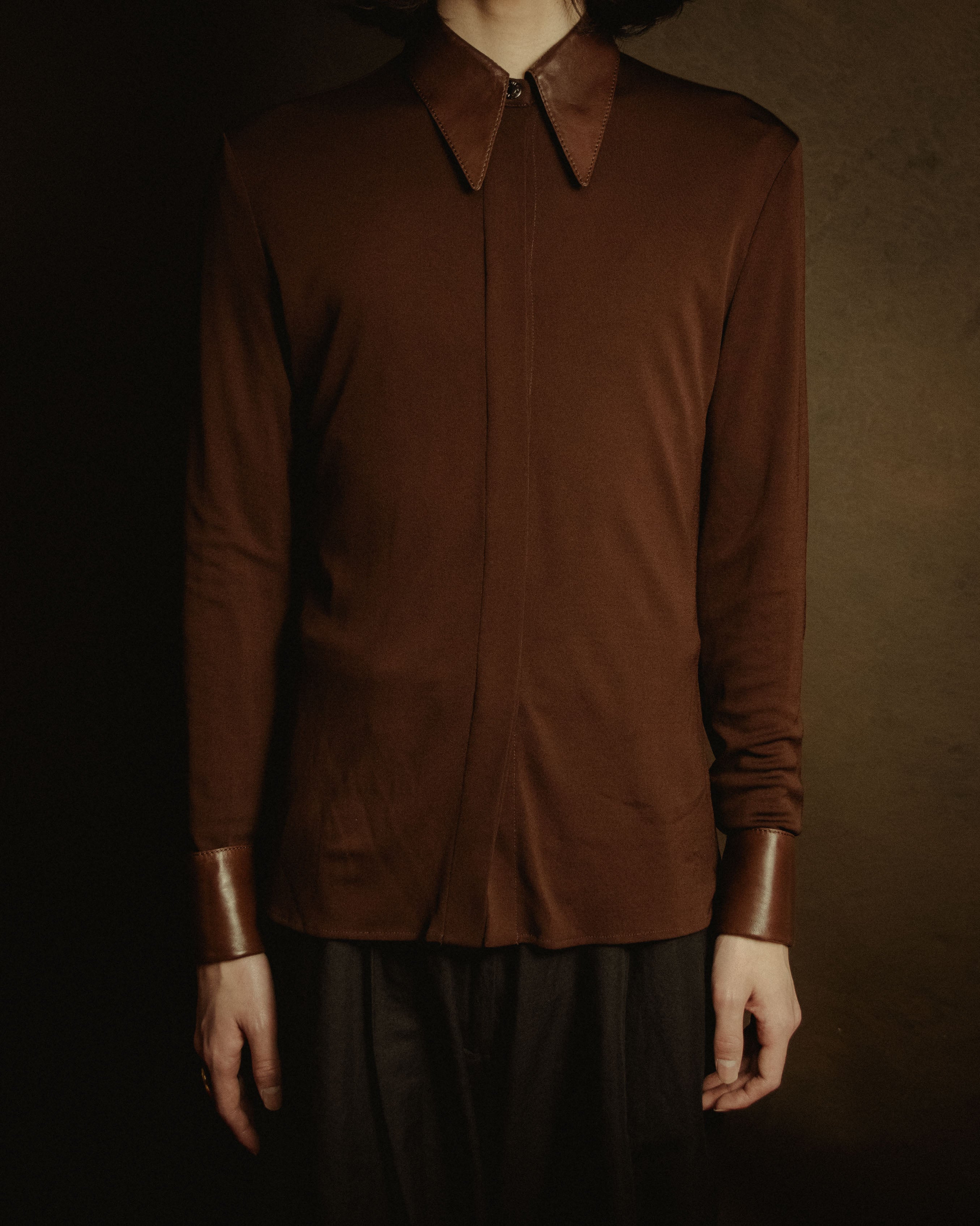 –SPECIAL– "HERMES"
00’s Transformable leather-trim viscose shirt