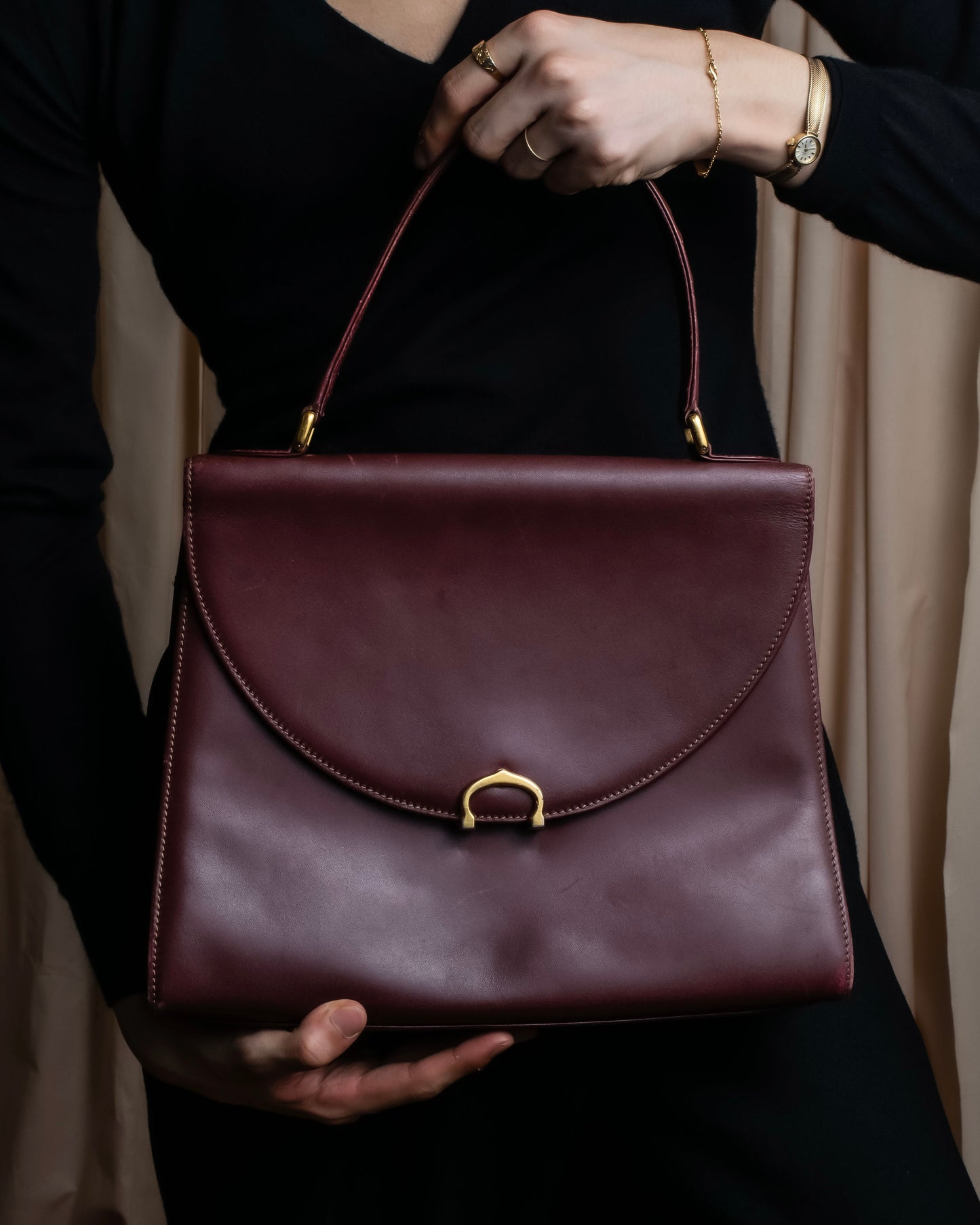 "Cartier" Jewelry inspiration bordeaux color trapezoid hand bag