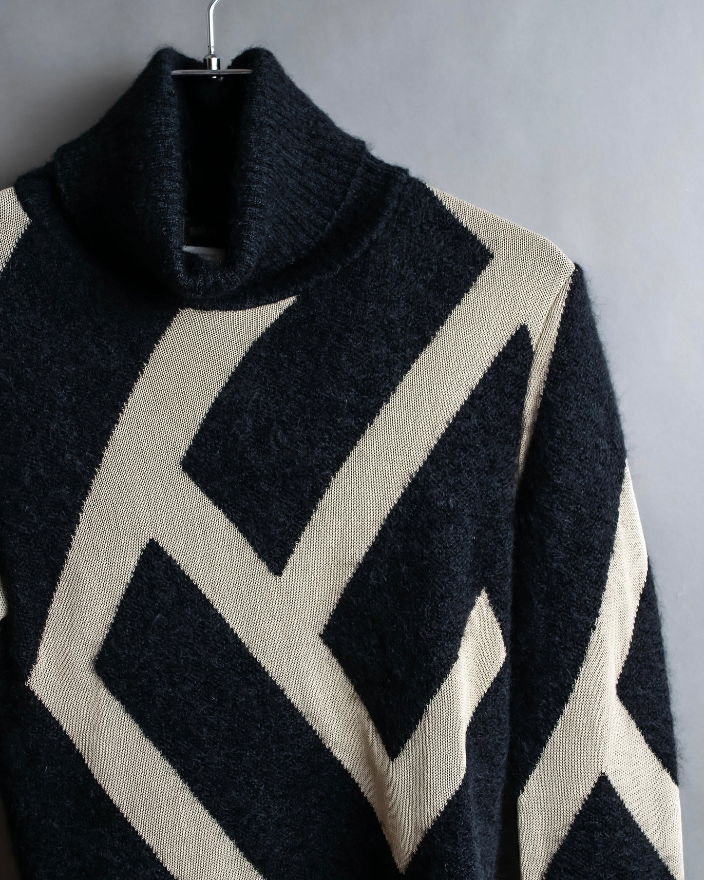 "BALMAIN" Geometric pattern turtleneck ribbed knit pullover