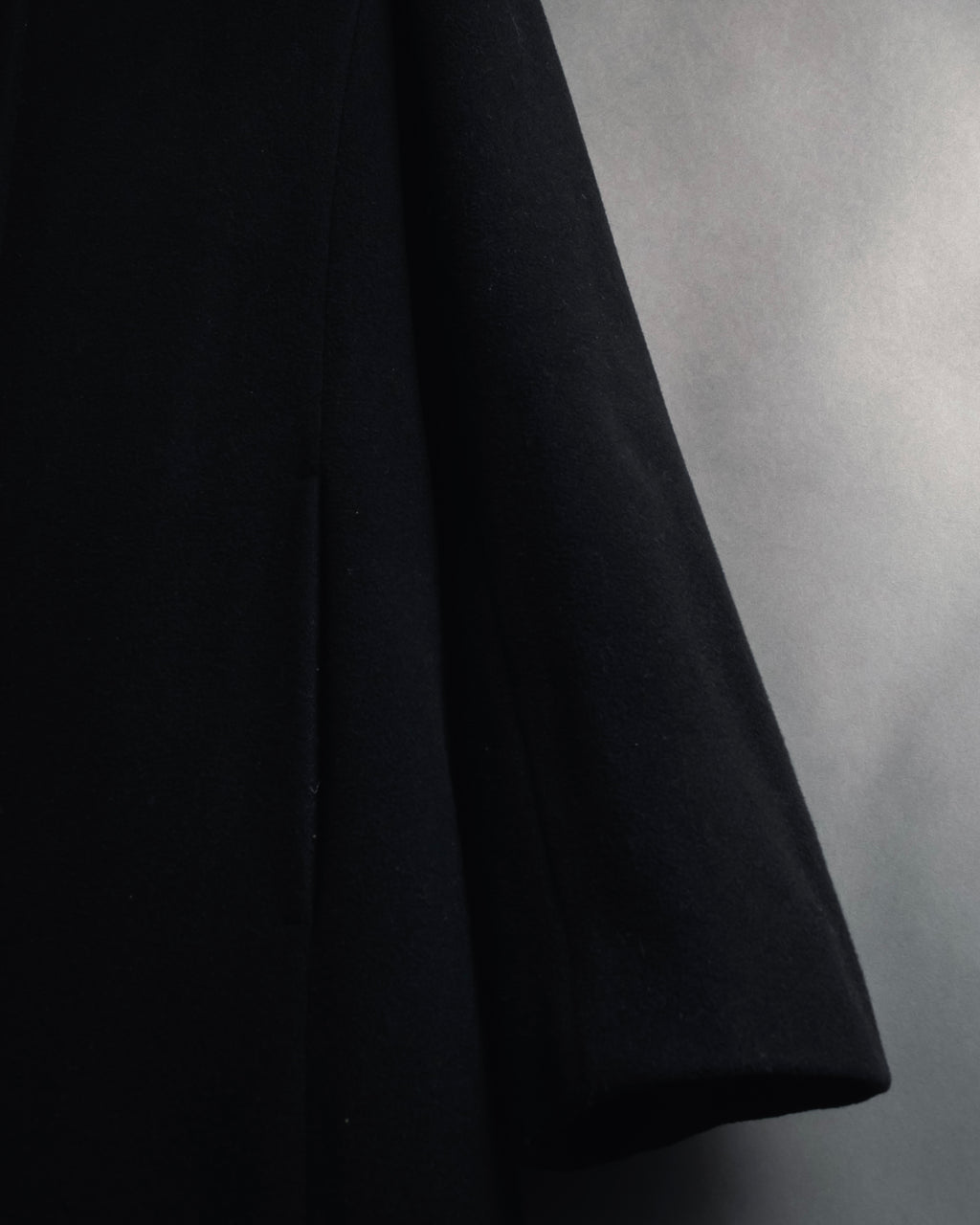 Abrigo con cuello de piel súper largo de los años 90-00 de MAX&Co.