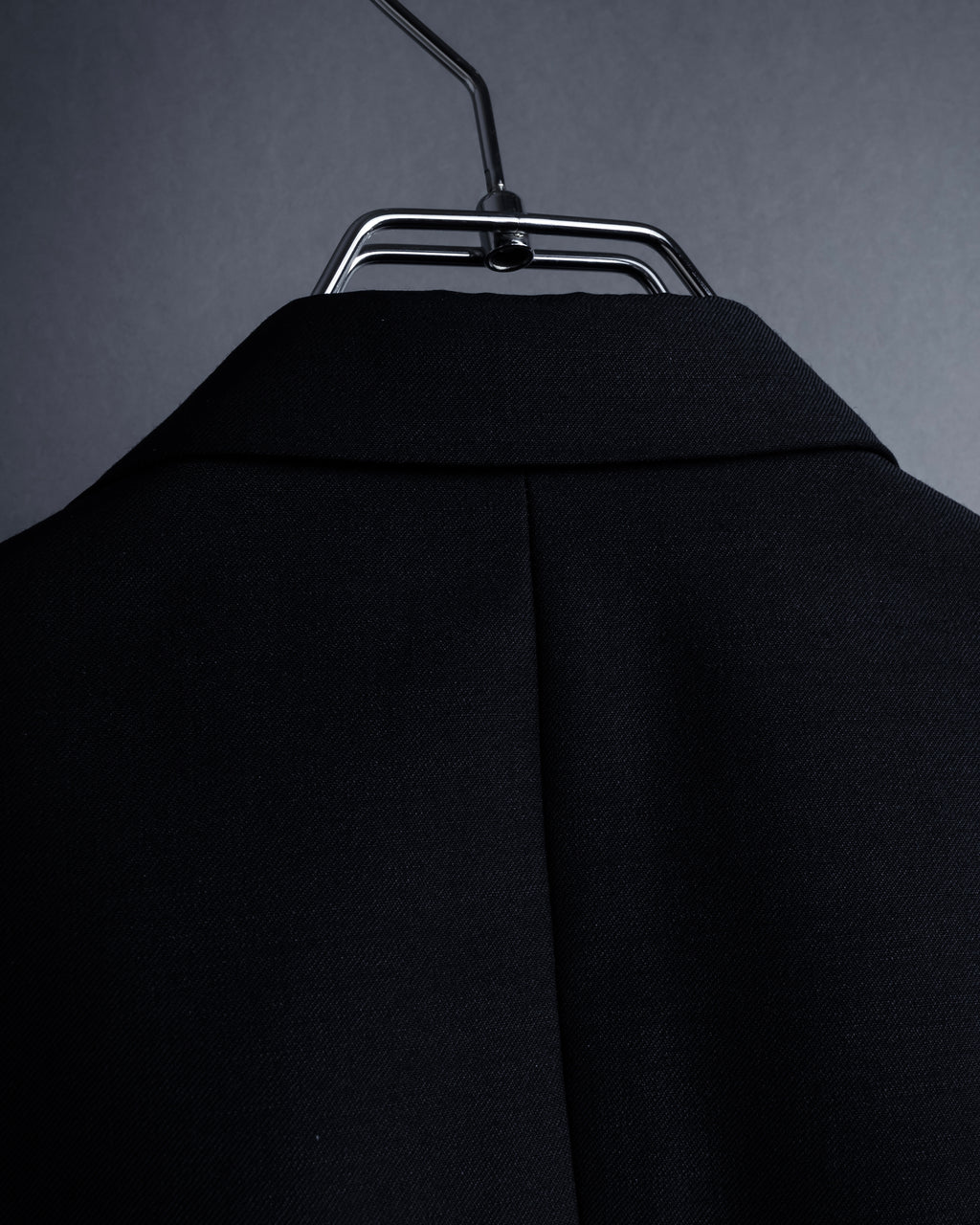 "YVES SAINT LAURENT" Strongly tailored shaped wool set up