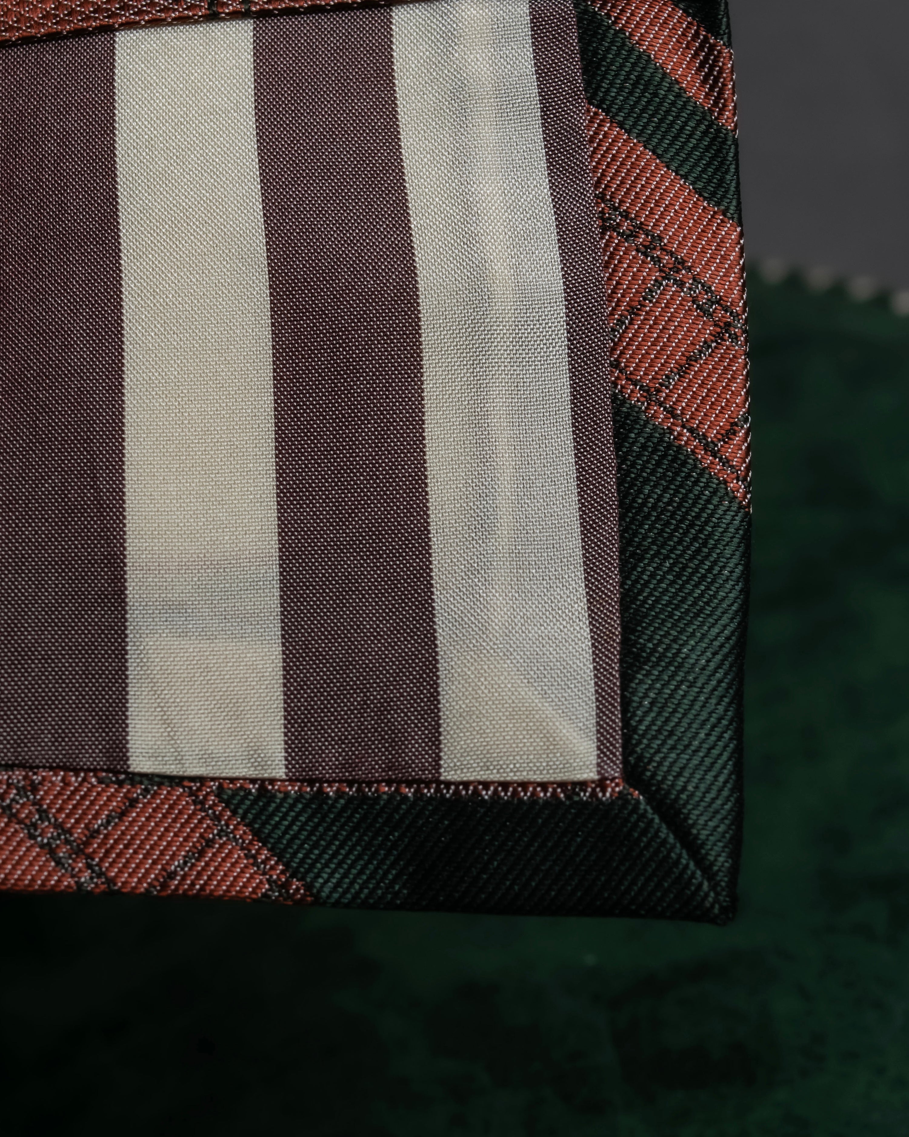 "JEAN PAUL GAULTIER HOMME" Drawing camouflage design silk neck tie