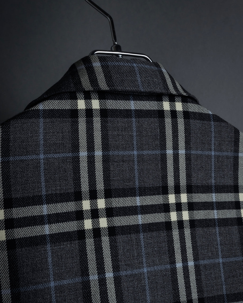 "BURBERRYS" Gold metal button design check pattern wool shirt