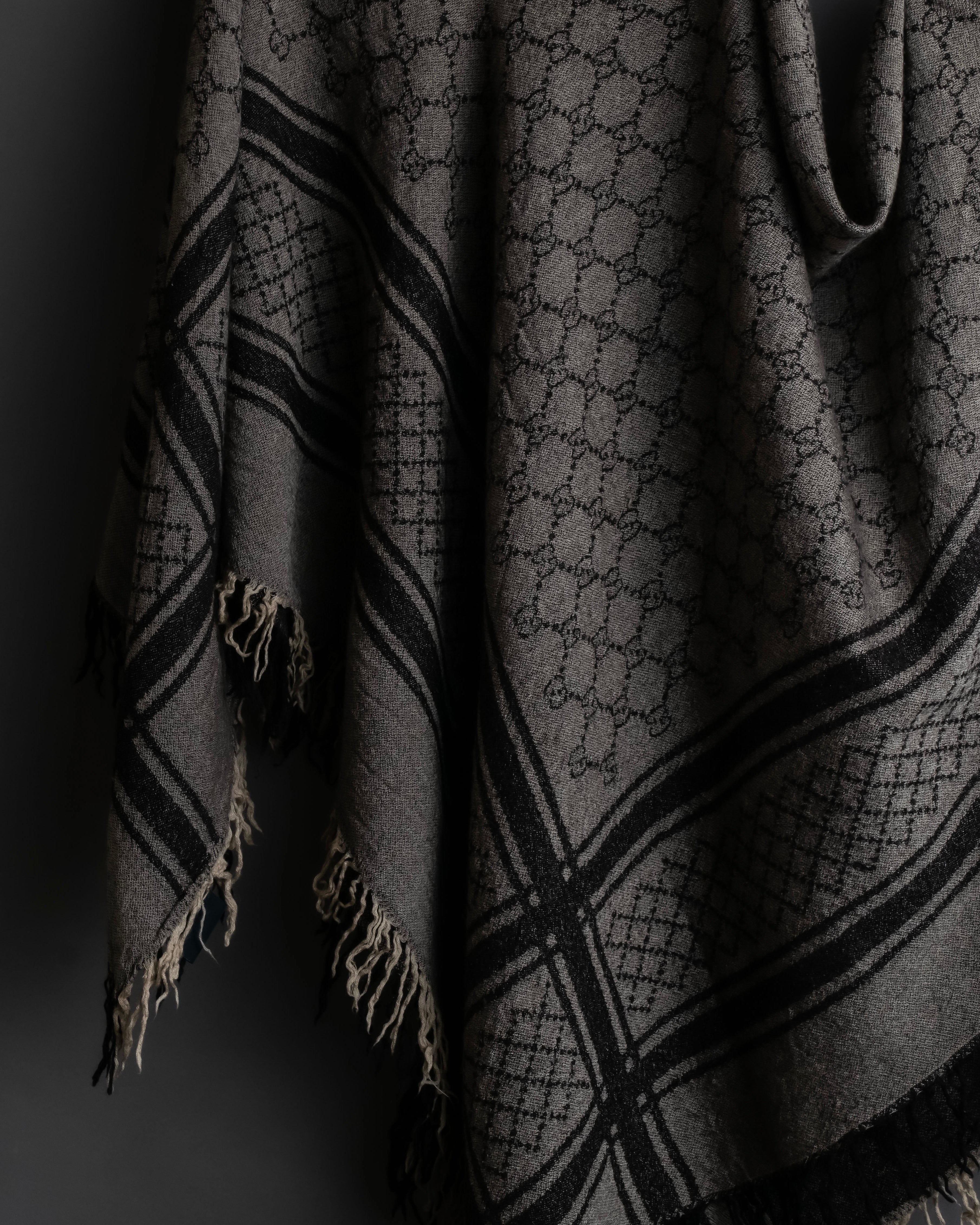 "GUCCI" GG monogram &amp; check pattern fringe large stole
