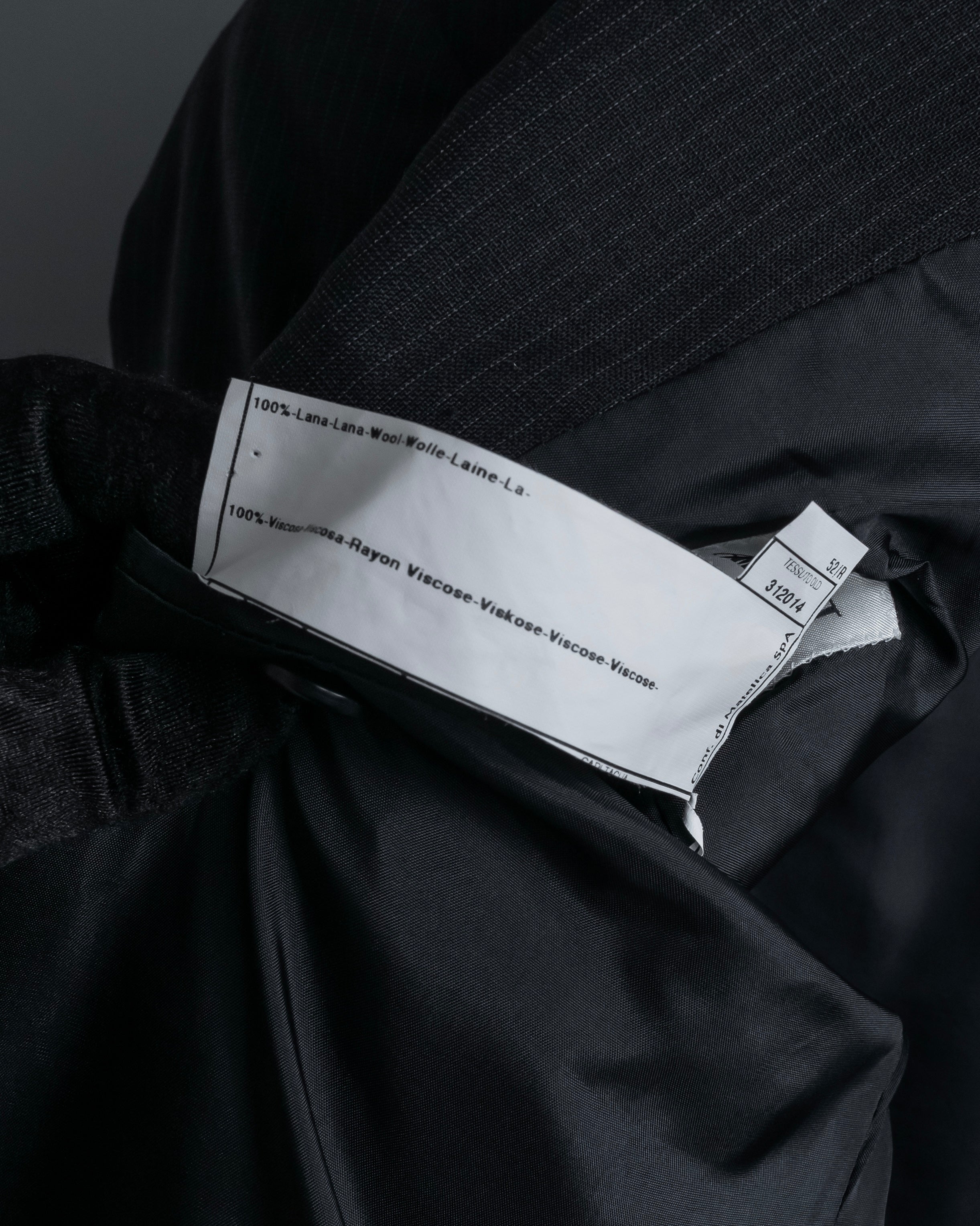 "ARMANI COLLEZIONI" Notched drape classically tailored jacket