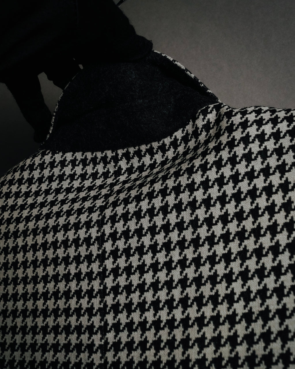 –SPECIAL– "SAINT LAURENT PARIS"
10’s Houndstooth leather-lapel peak blazer
