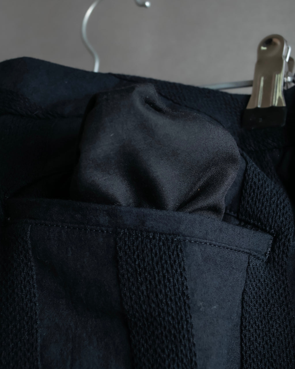 "ISSEY MIYAKE FETE" Fabric change stripe pattern wide slacks