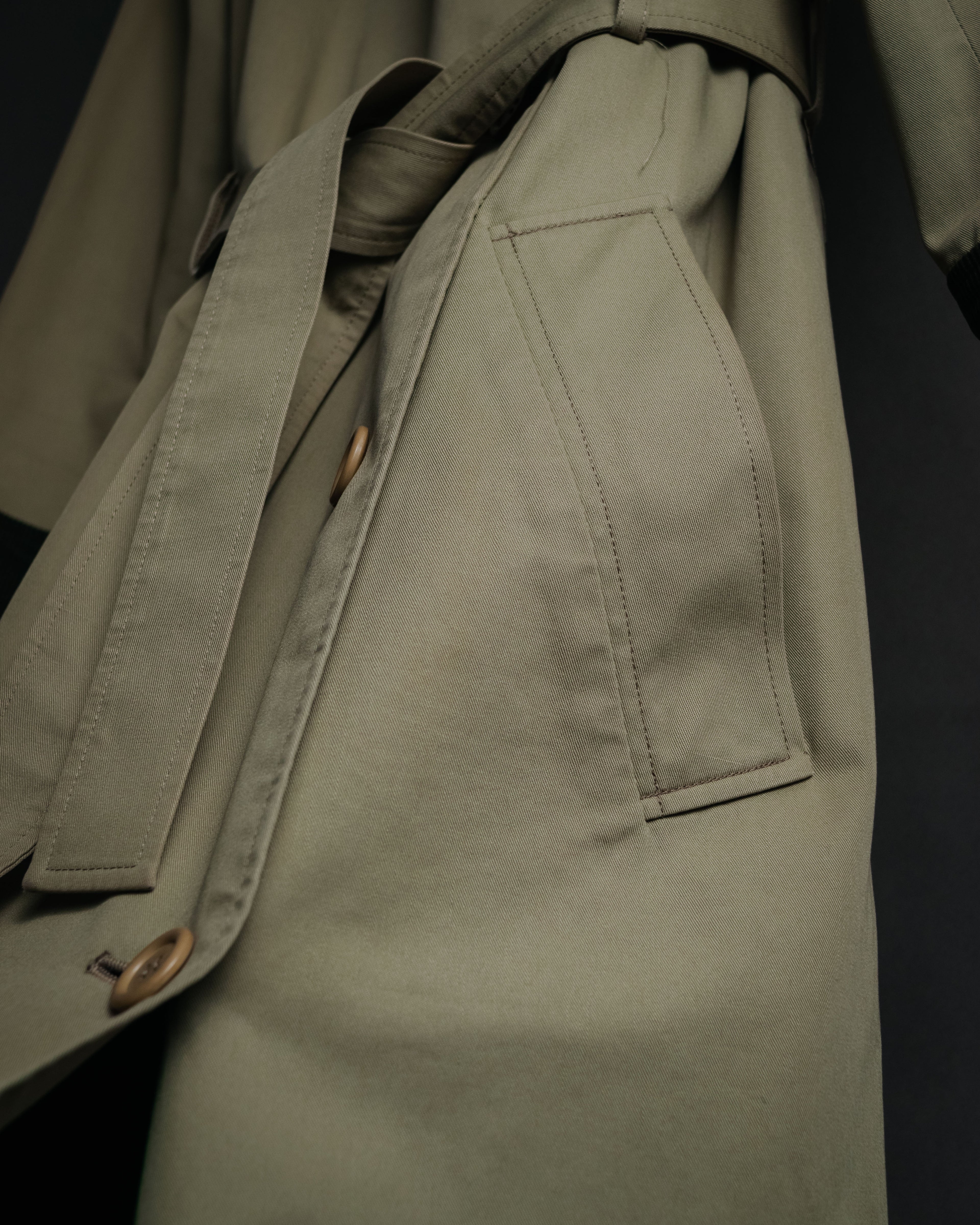 “Yves Saint Laurent” 80’s-90’s Corduroy collar belted trench coat