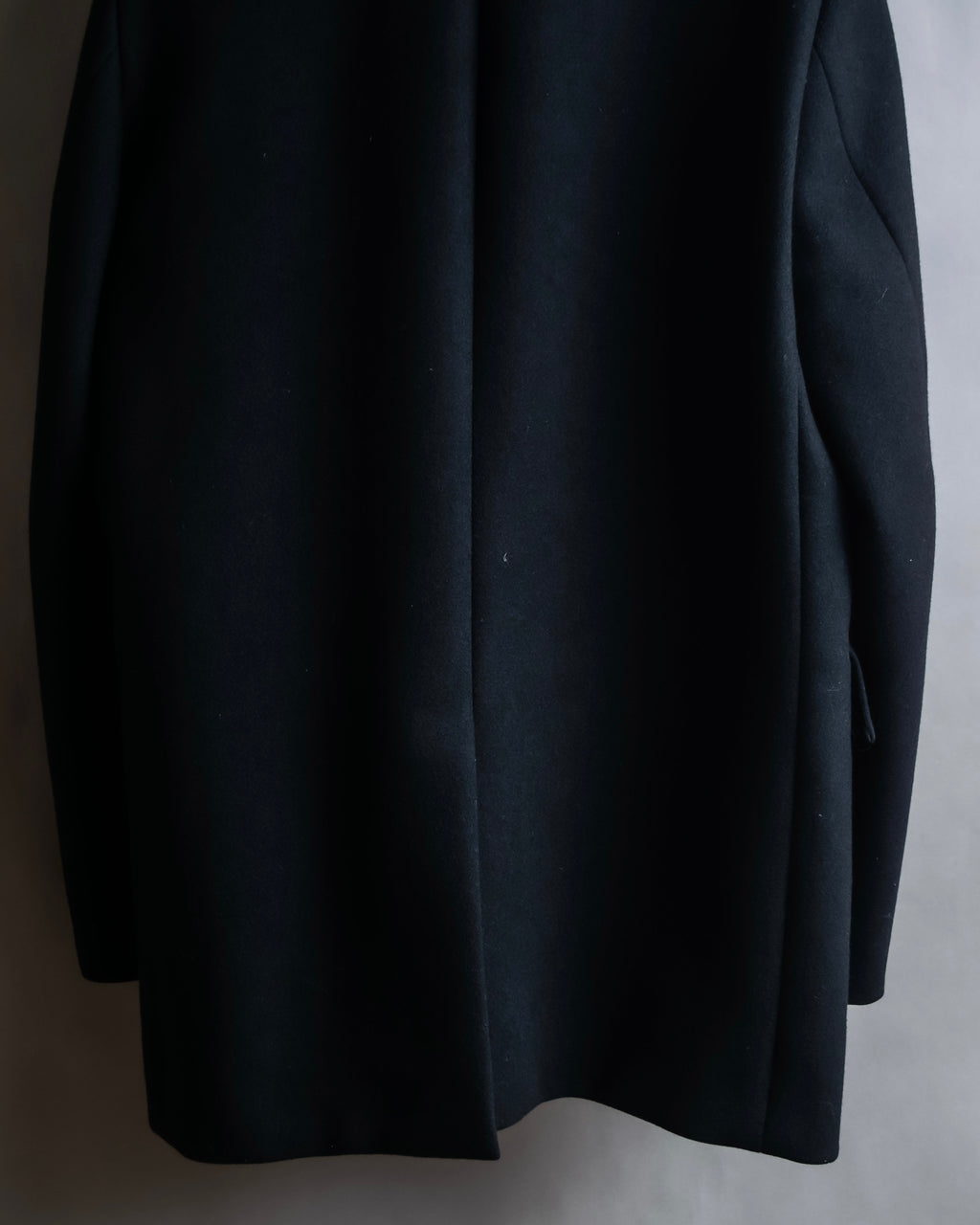 "JOHN LAWRENCE SULLIVAN"
 Large lapel double-breasted mid length coat